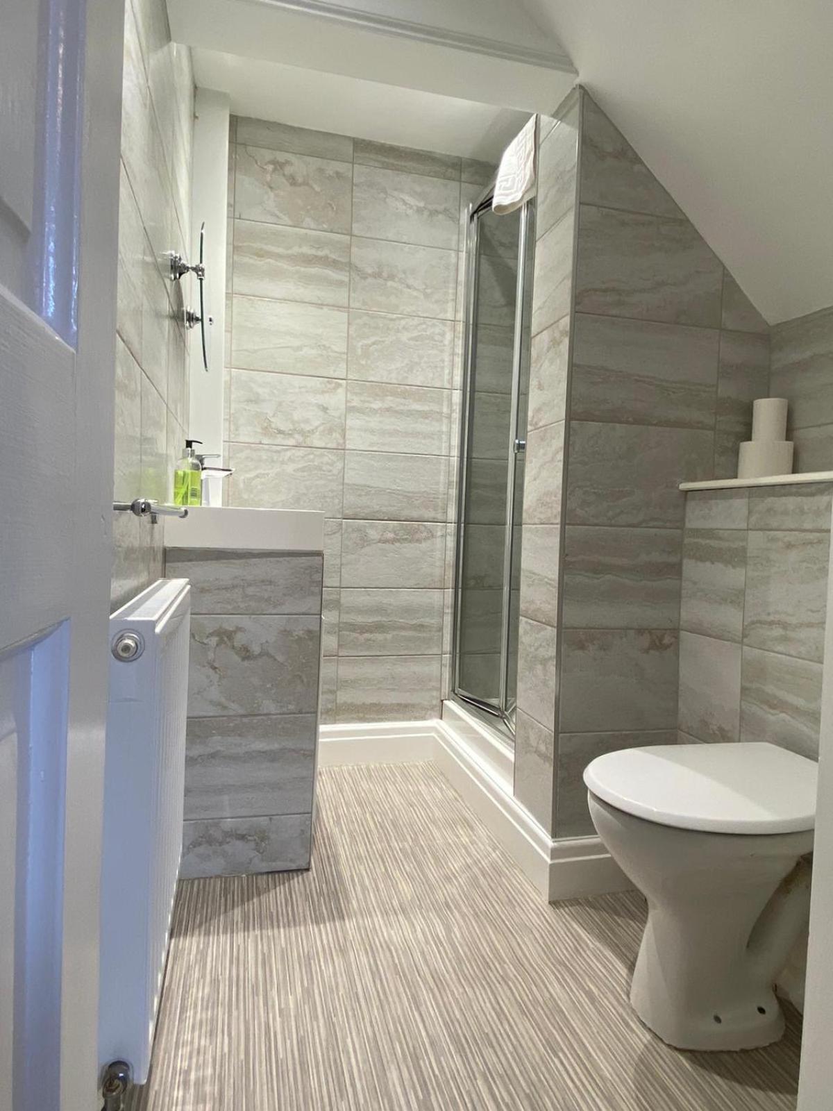 Standard Double Room Ensuite photo 2