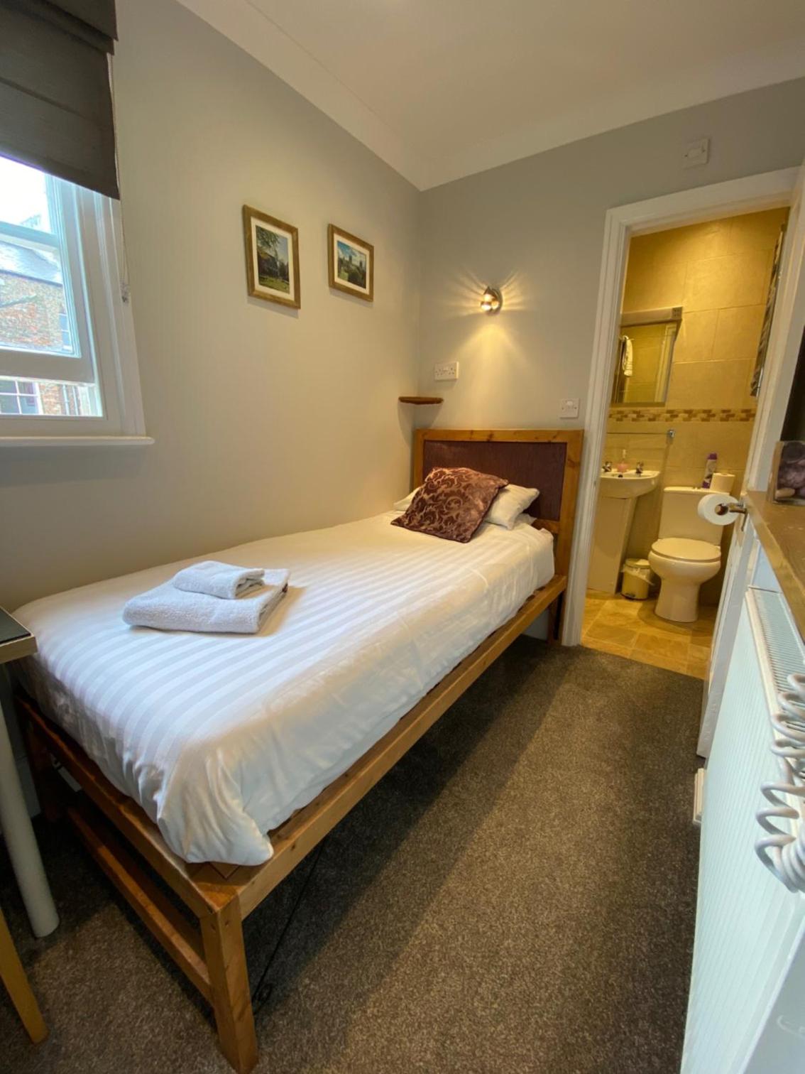 Single Room Ensuite photo 2