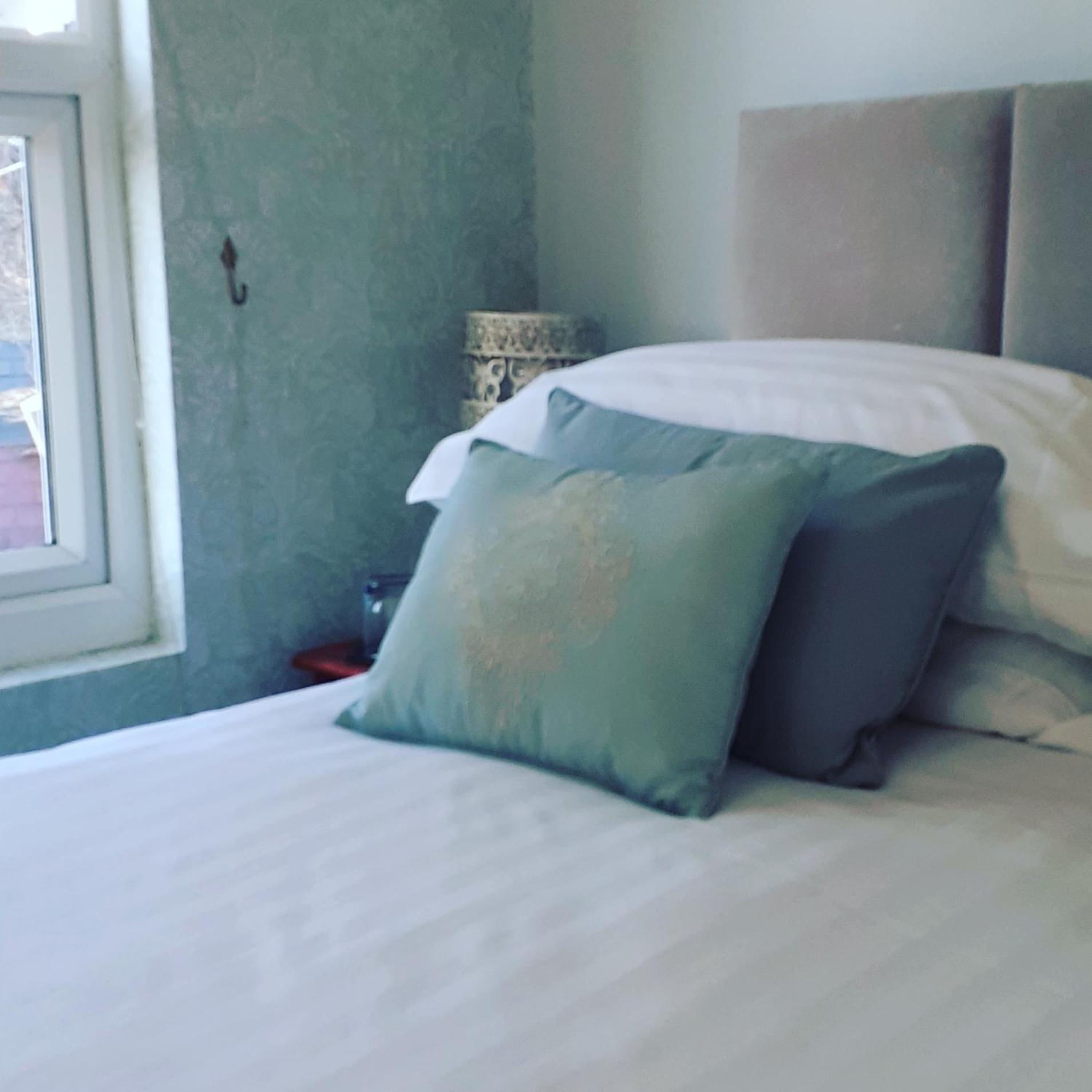 Deluxe Double Room with Shower photo 2