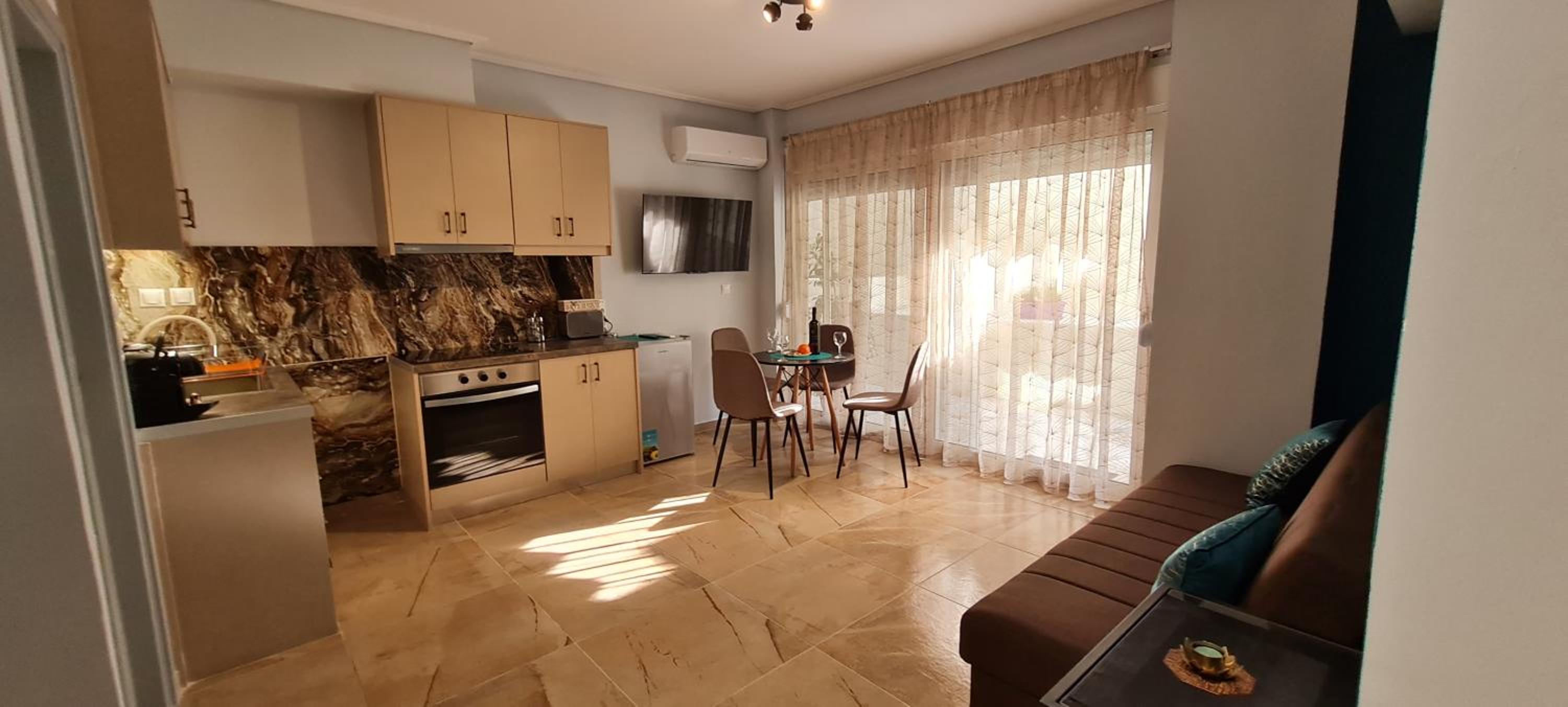 One-Bedroom Apartment