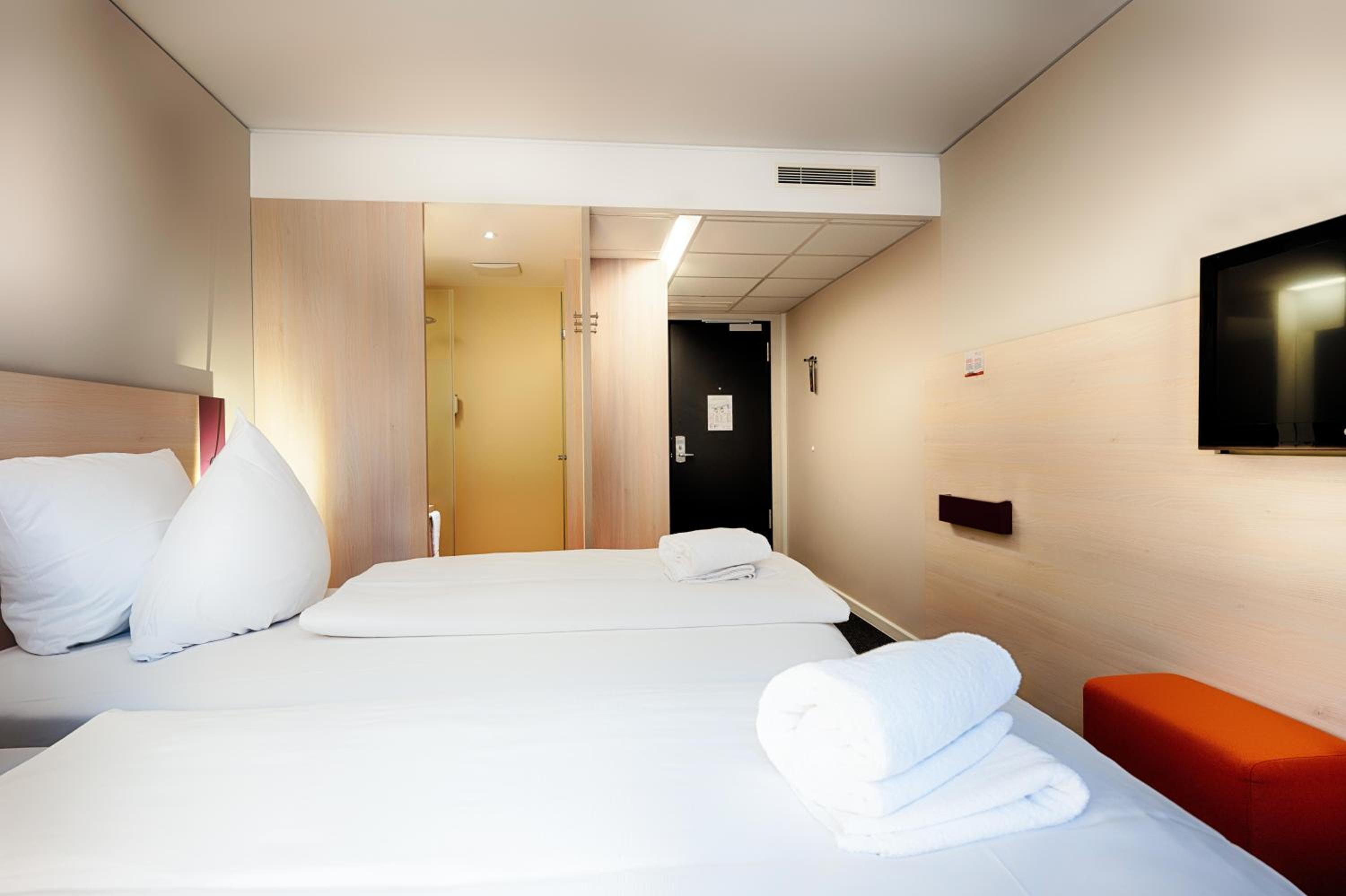 Comfort Twin Room