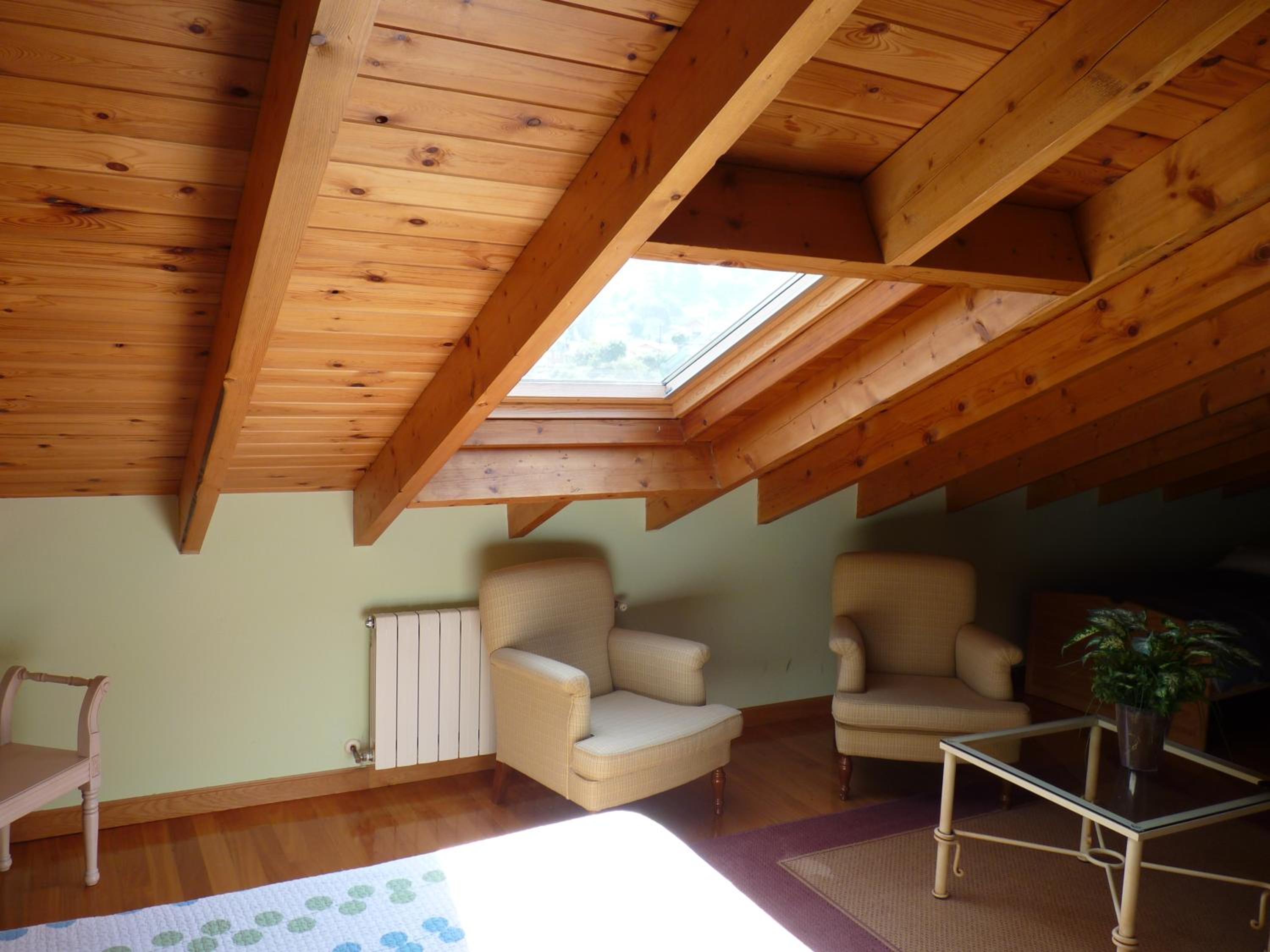 Family Room (4 Adults) - Photo 3
