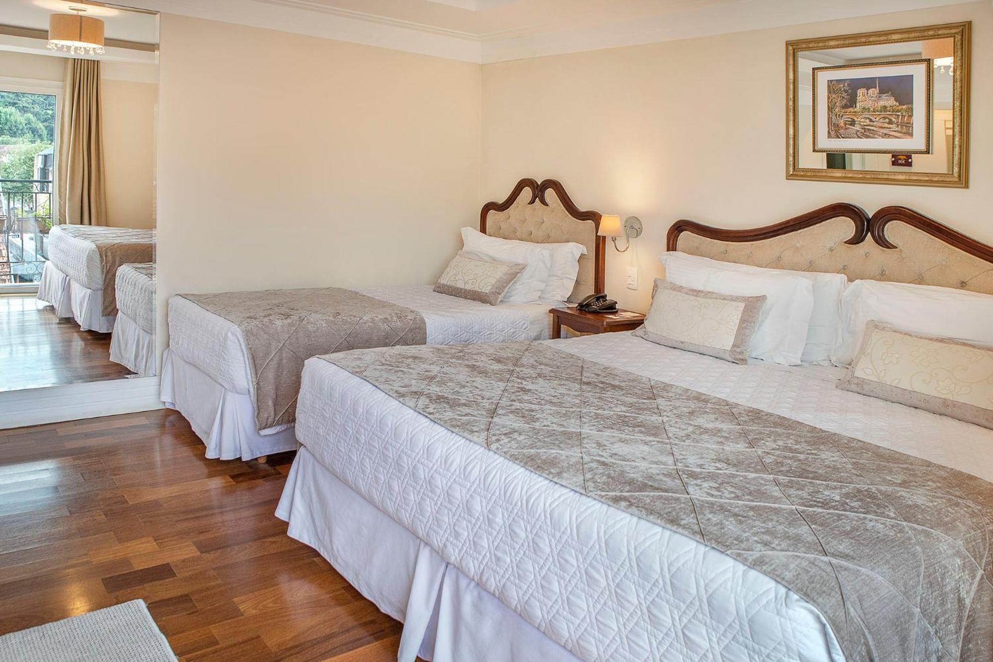 Premium Triple Room - Photo 1