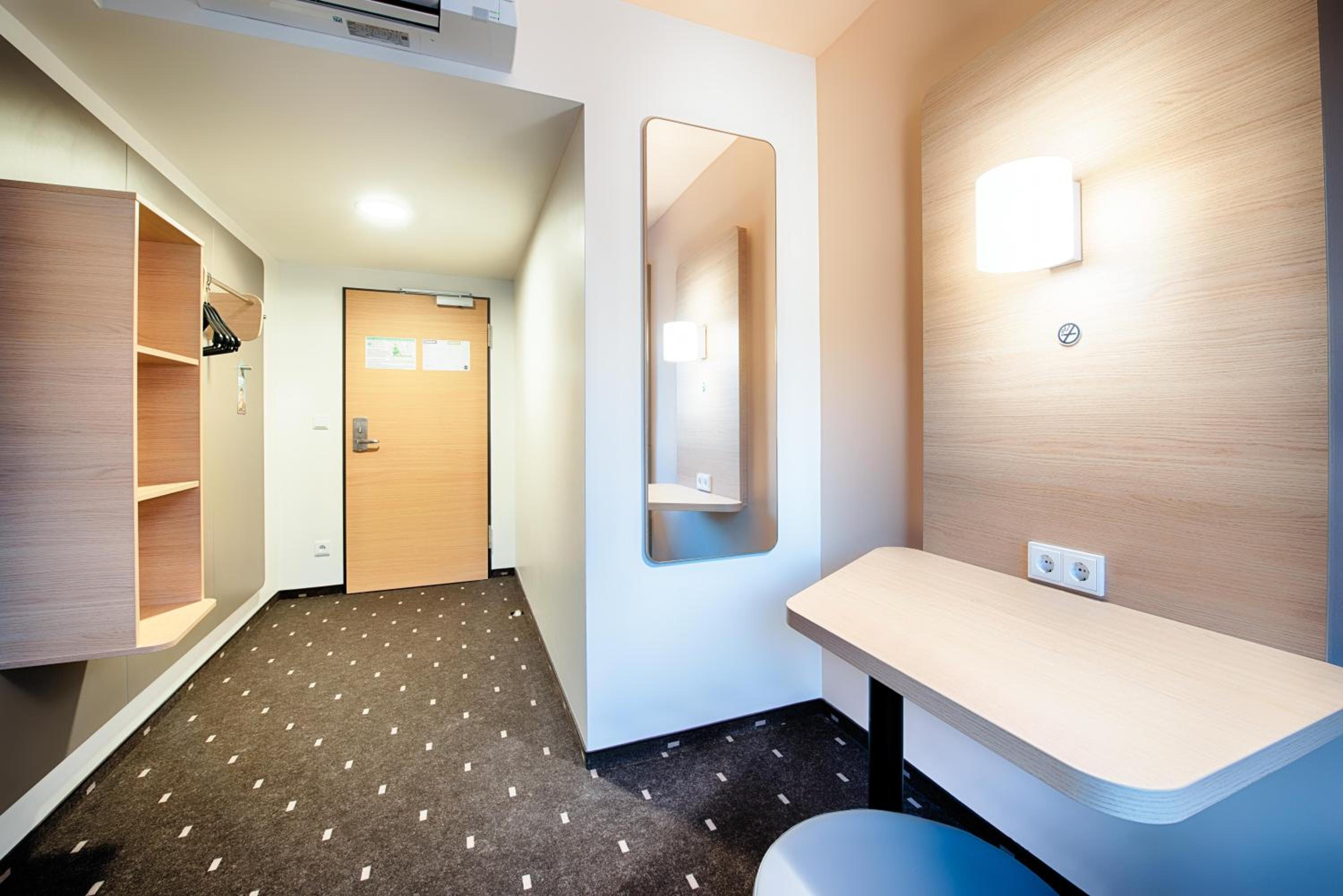 Single Room