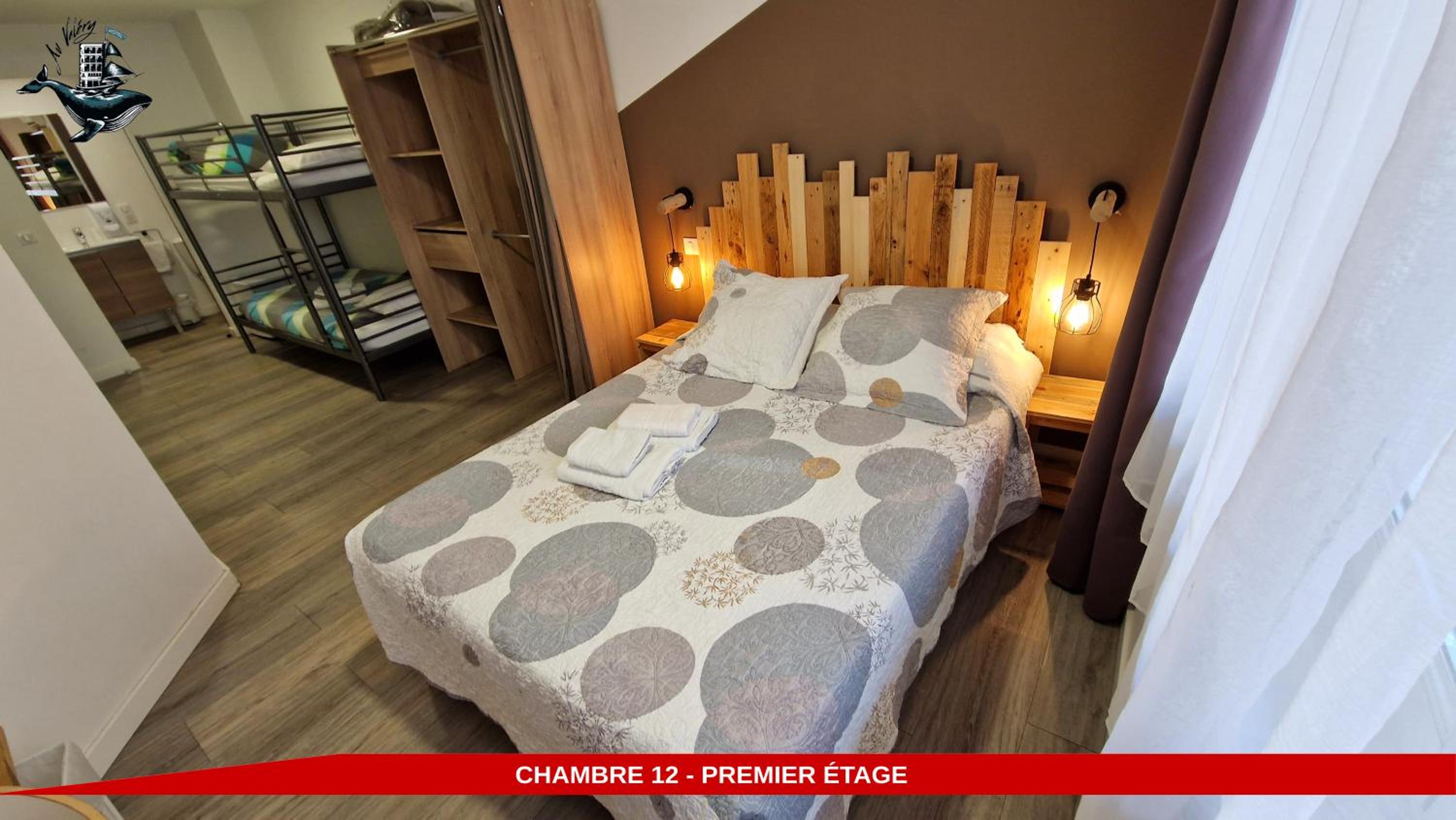 Quadruple Room - Photo 1