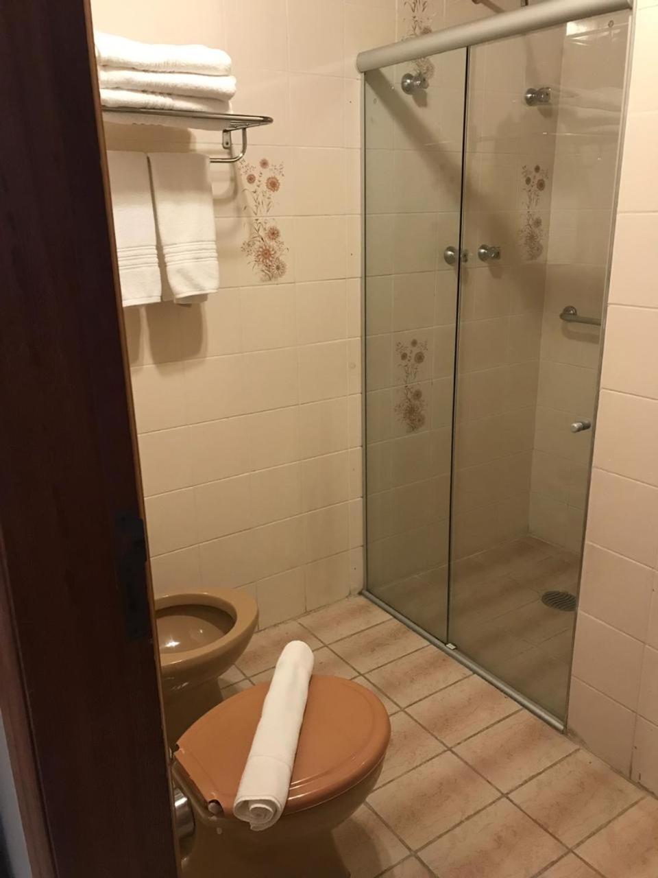 Standard Double or Twin Room - Photo 3