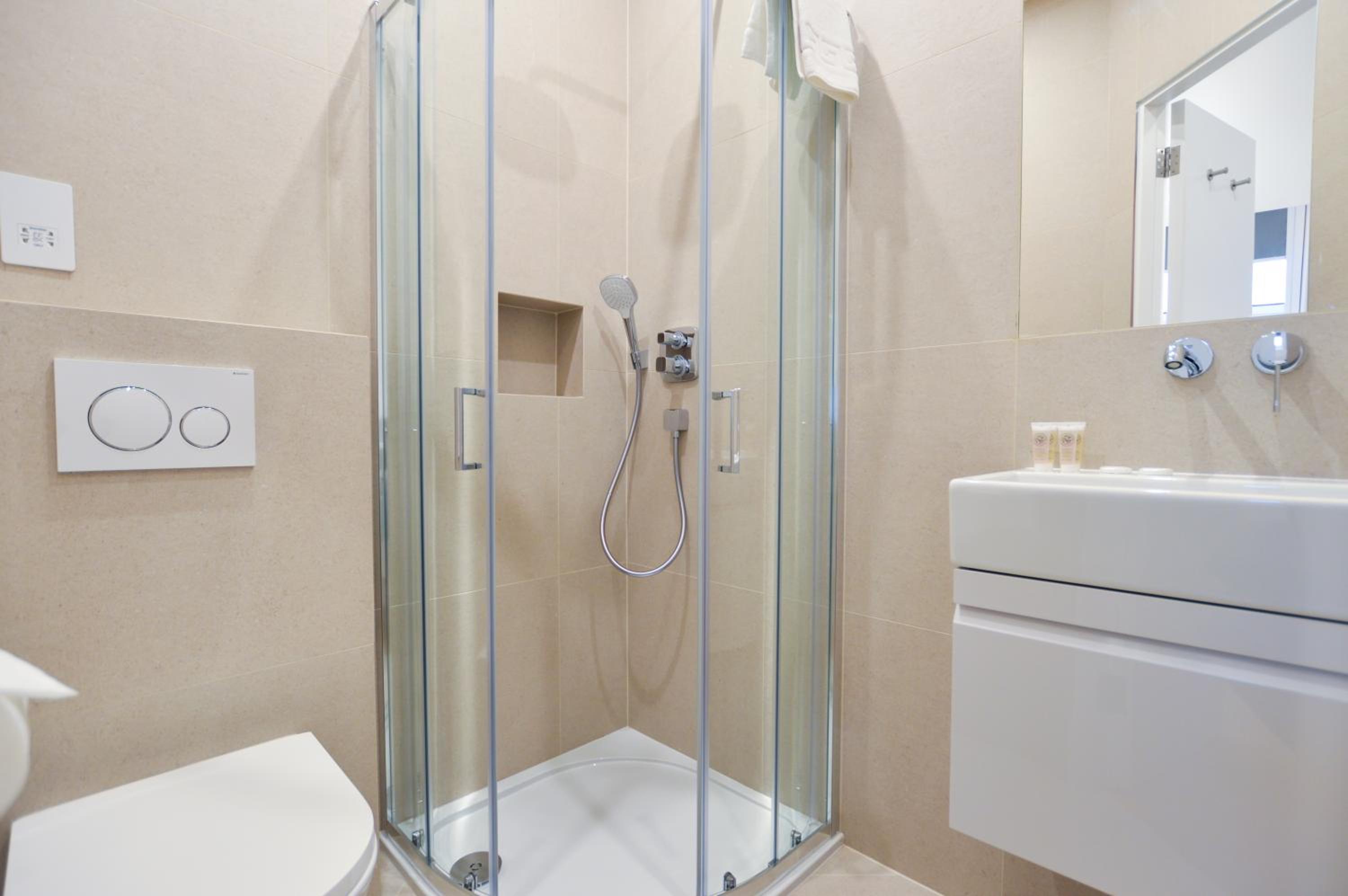 Single Studio Apartment photo 3