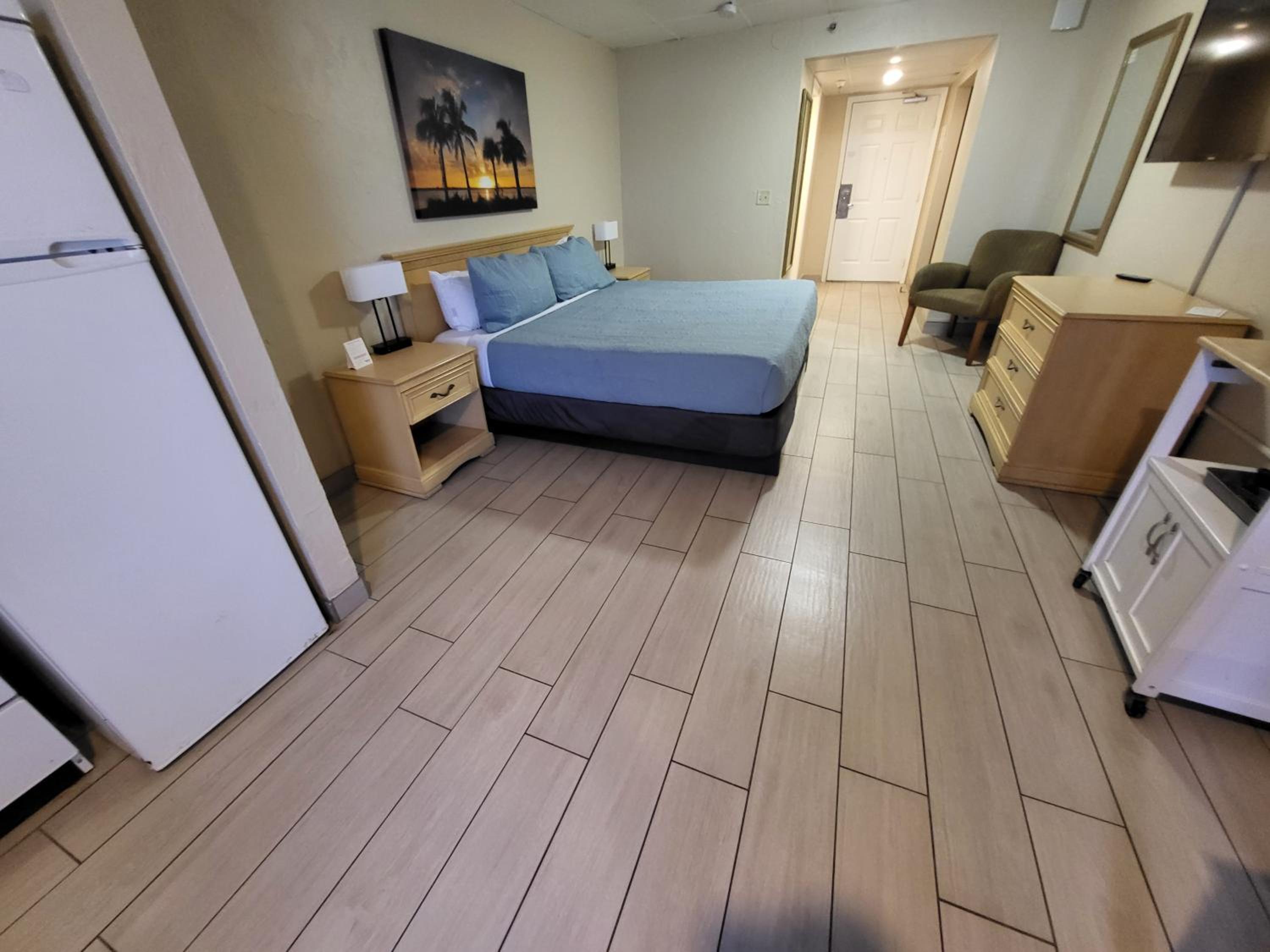 King Room With Pool View