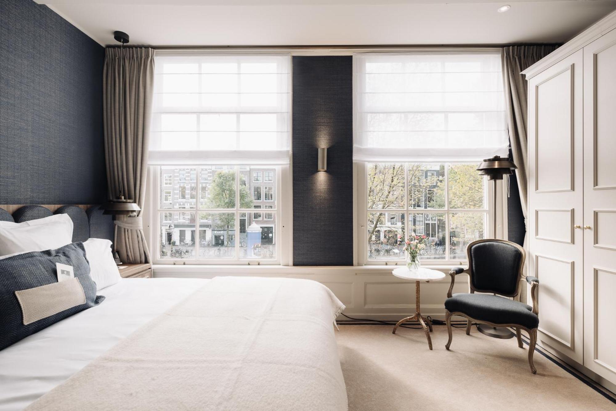 Executive Double Room (Grand Merchant - Canal View)
