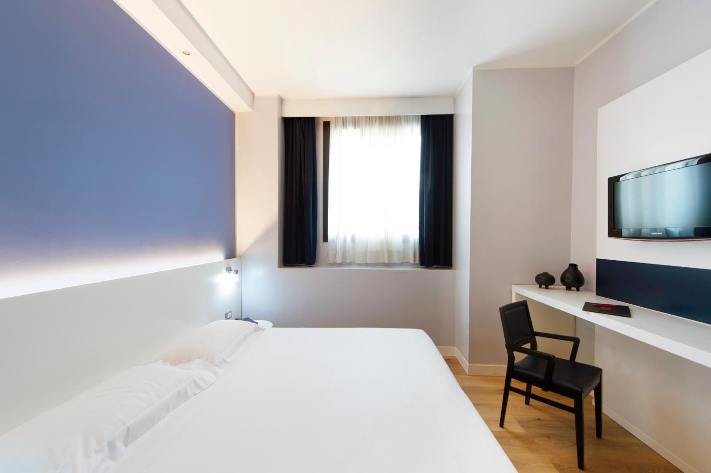 Economy Double Room - Photo 1