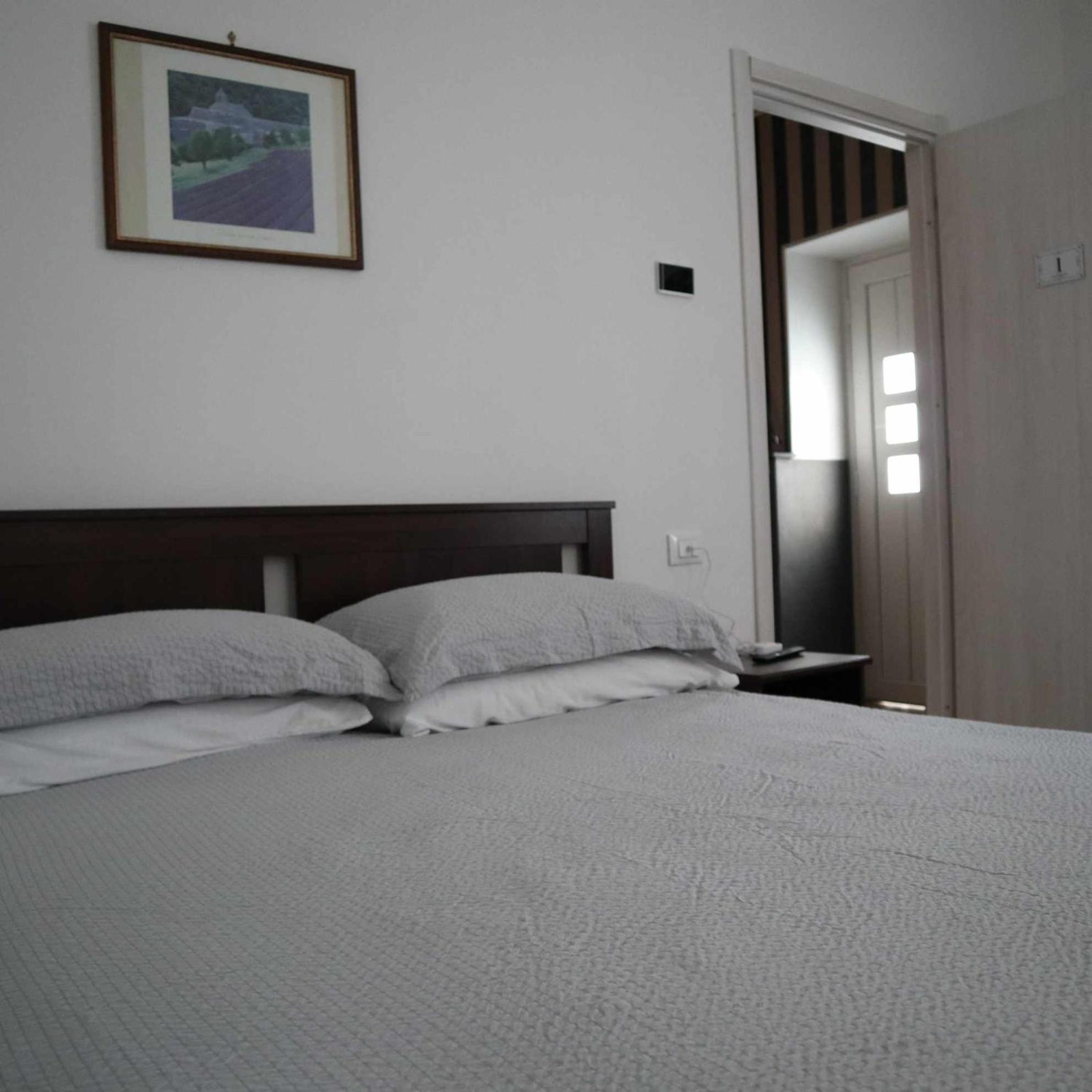 Deluxe Double Room - Photo 4
