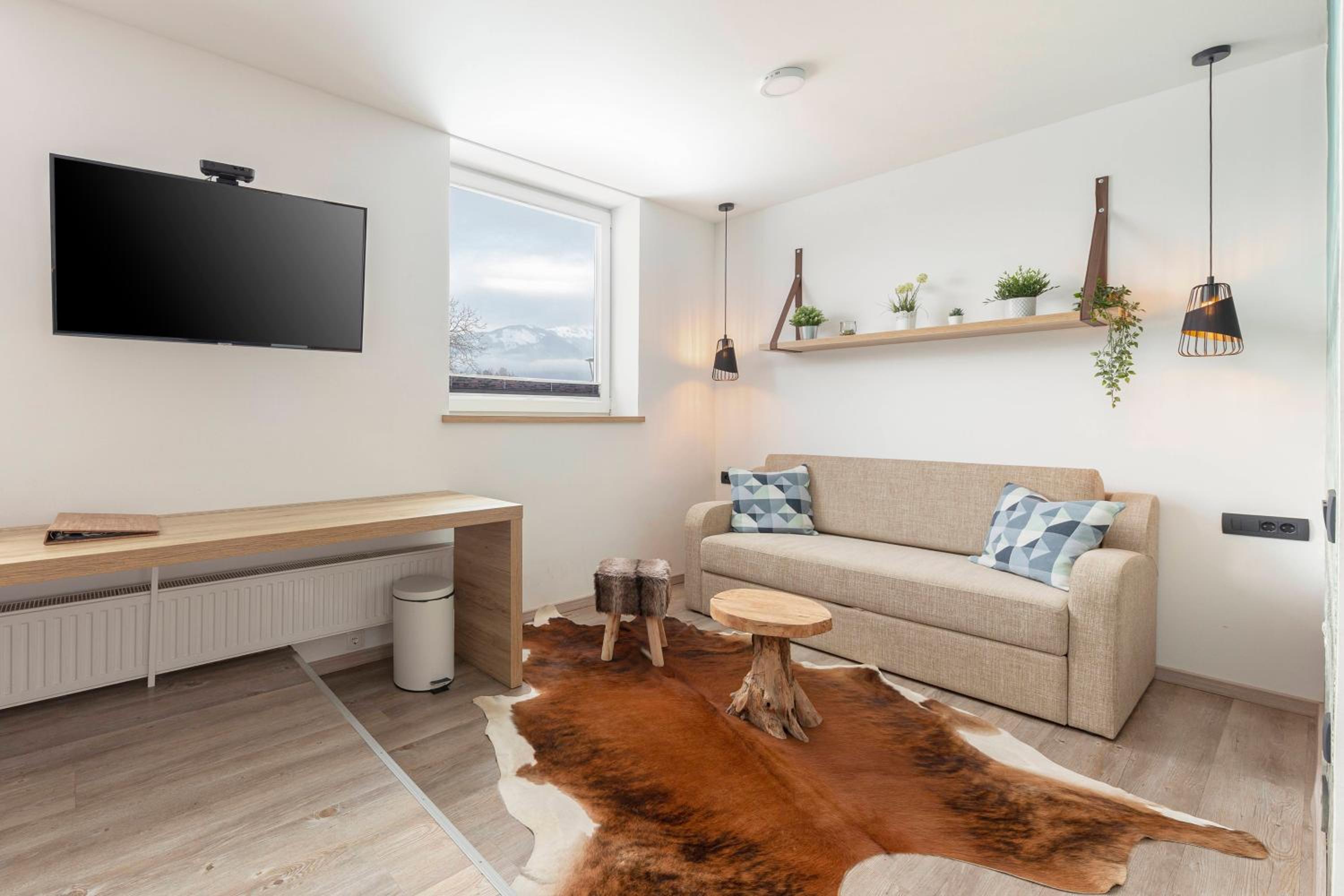 Junior Suite with Mountain View - Photo 17