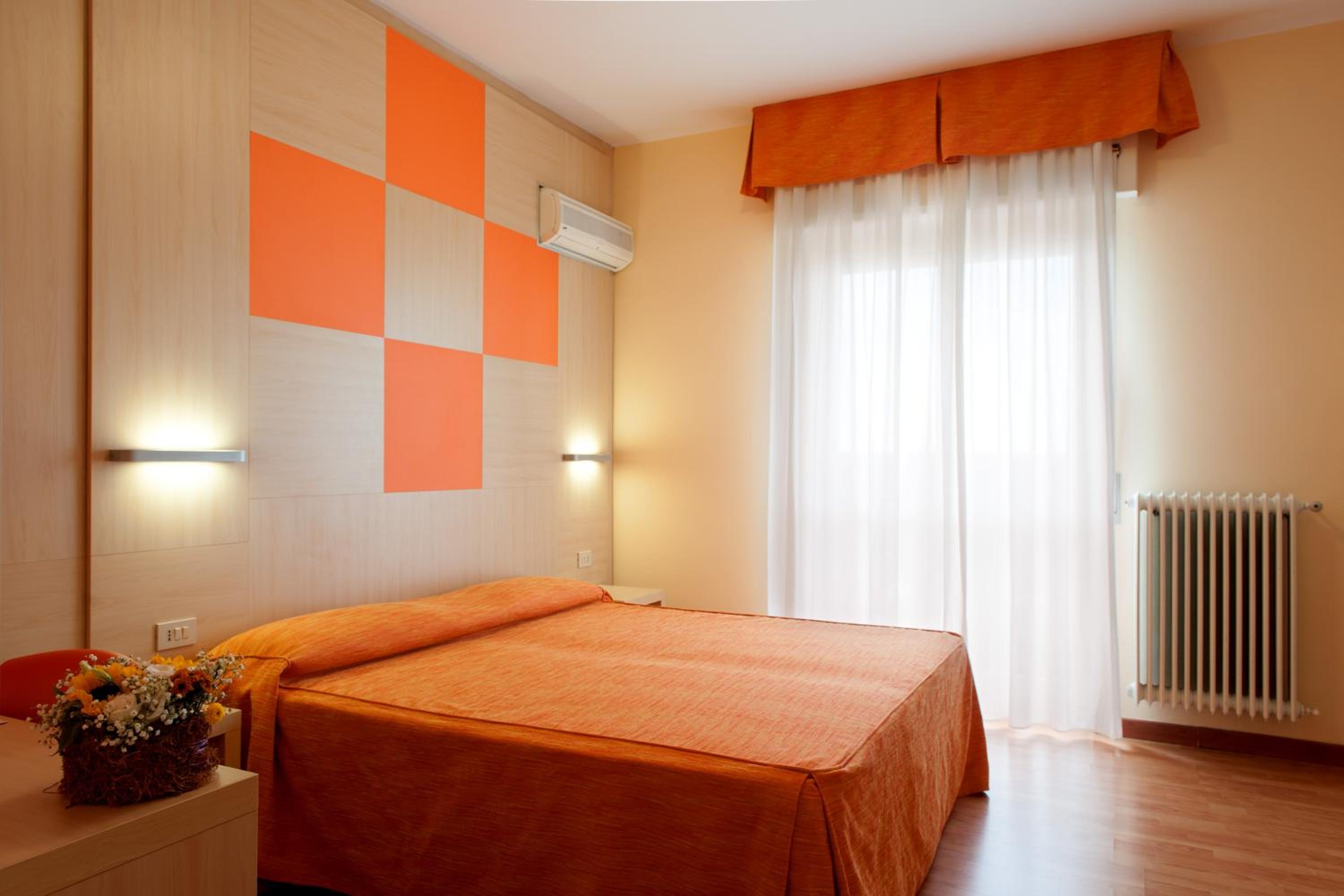 Superior Single Room photo 3