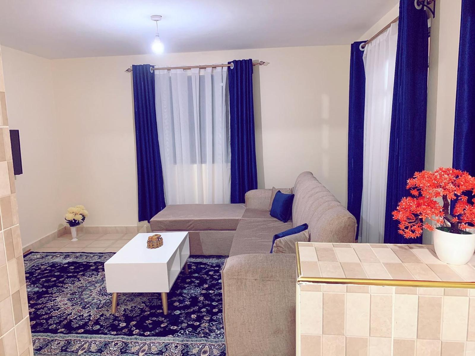 One-Bedroom Apartment - Photo 1