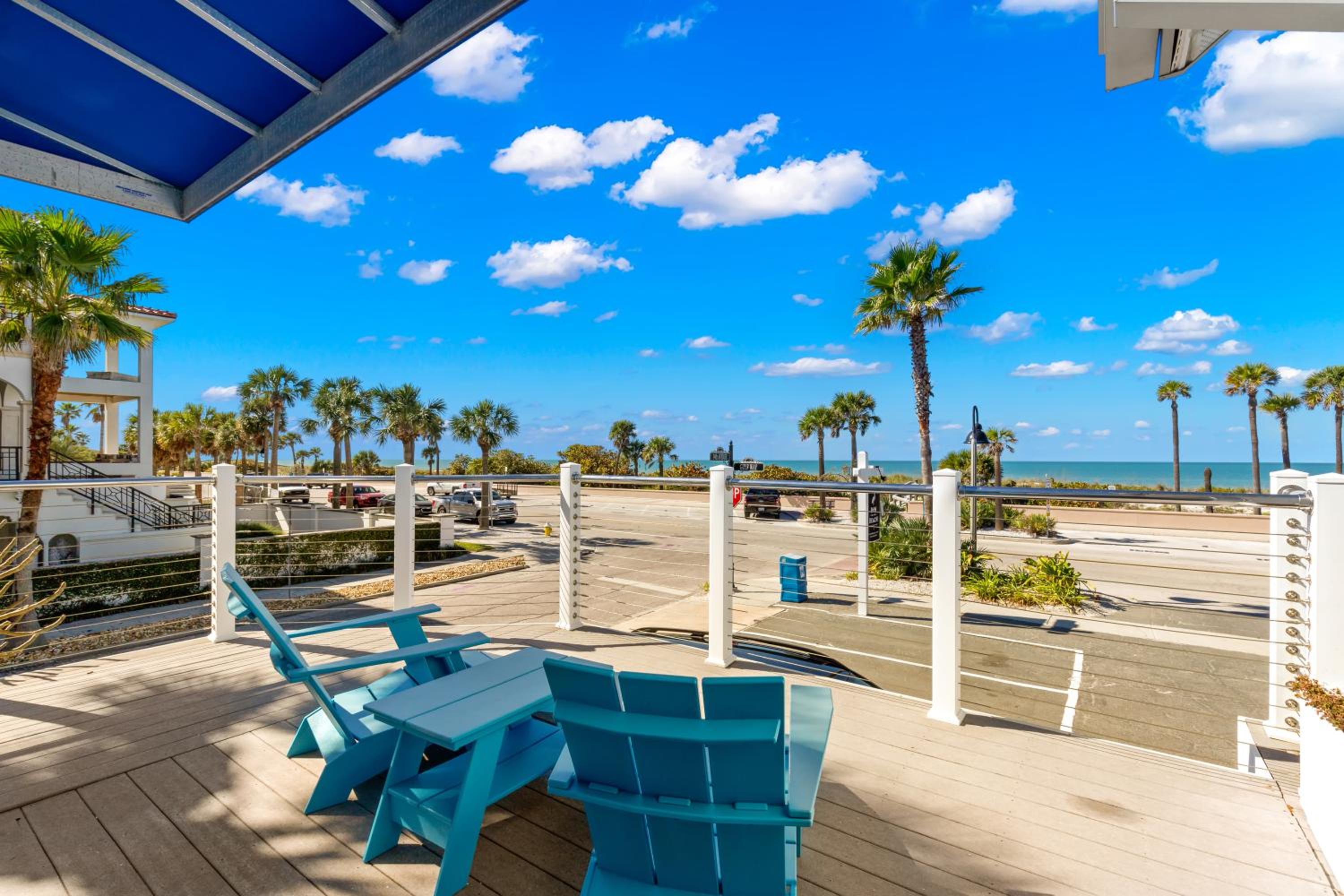 King studio with ocean view