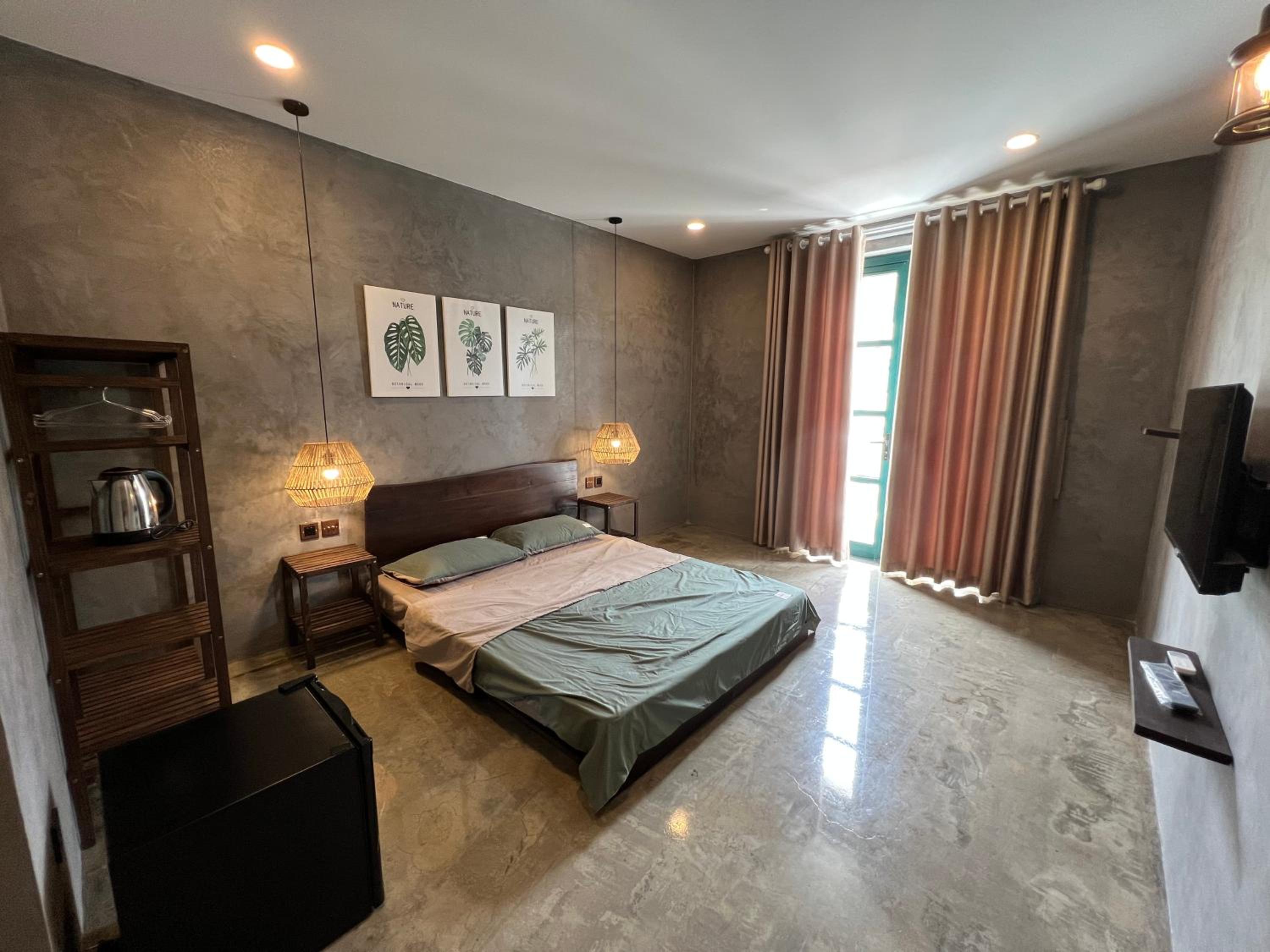 Deluxe Double Room with Balcony
