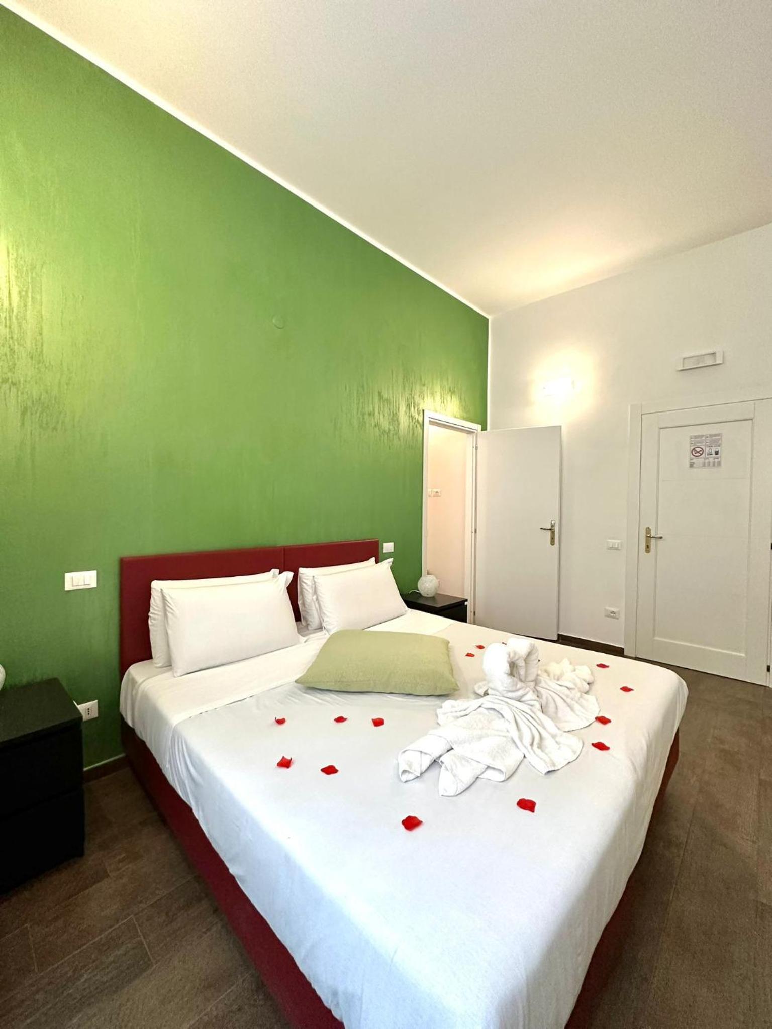 Two Connecting Double Rooms photo 3