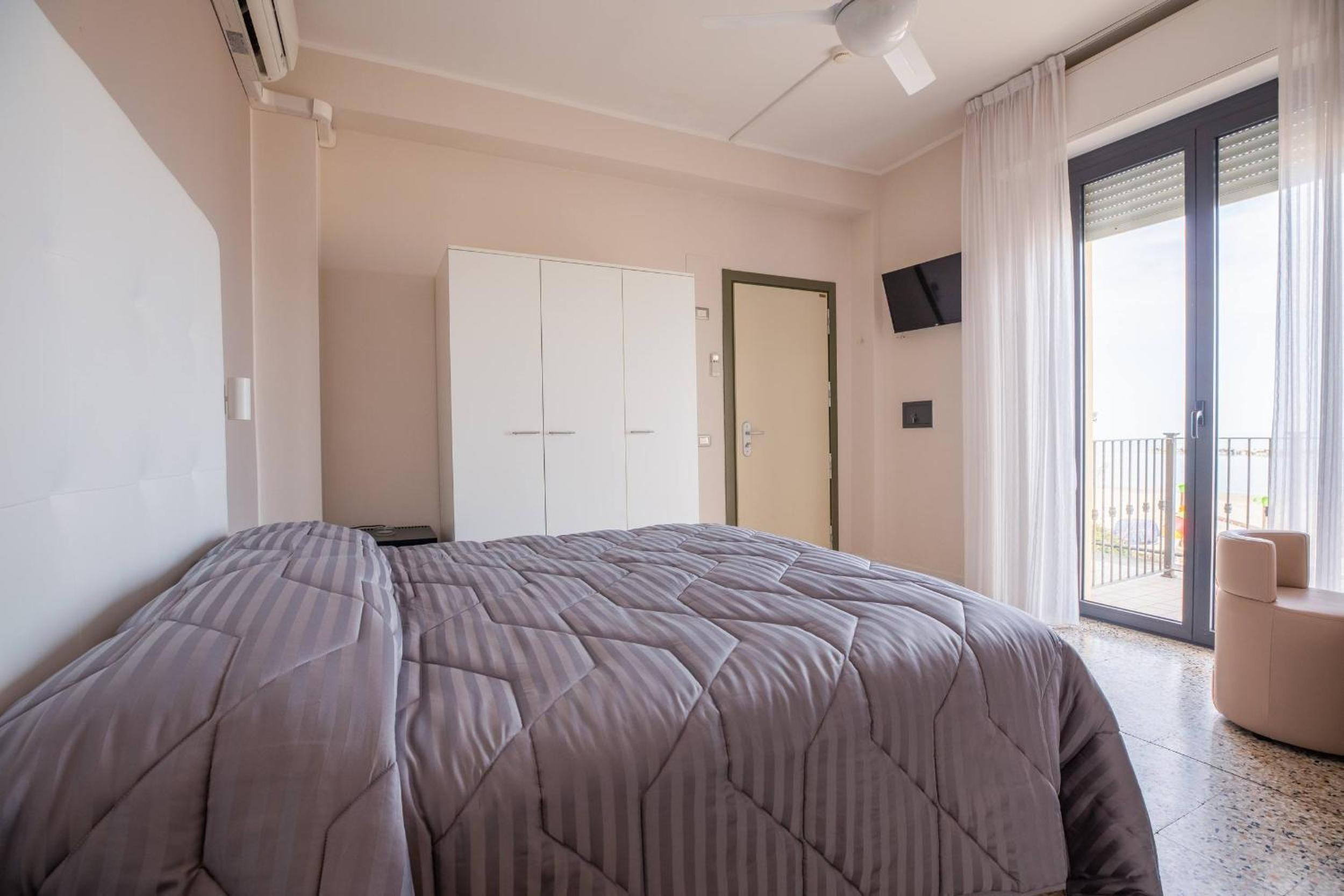 Double Room with Sea View