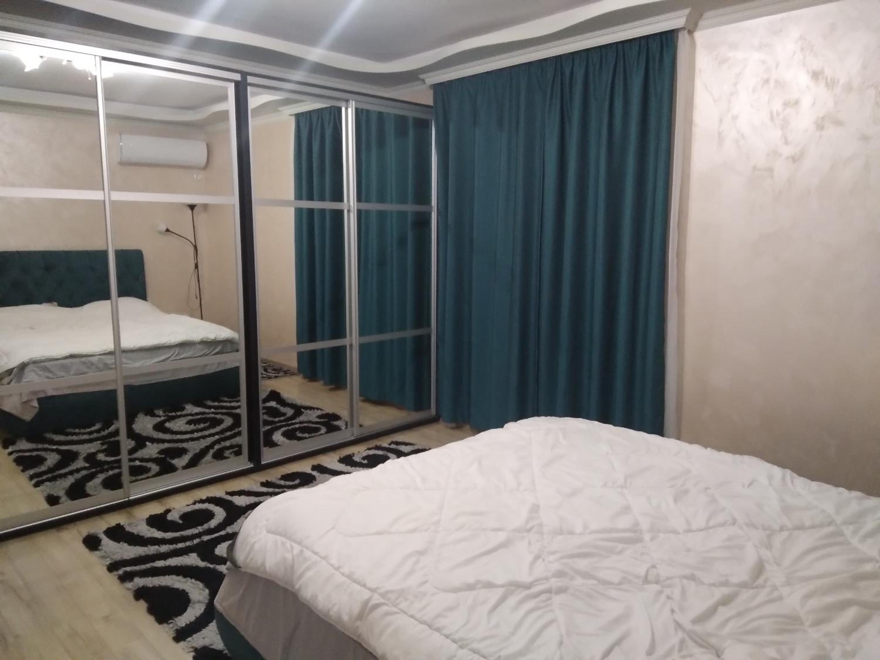 Two-Bedroom Apartment - Photo 3
