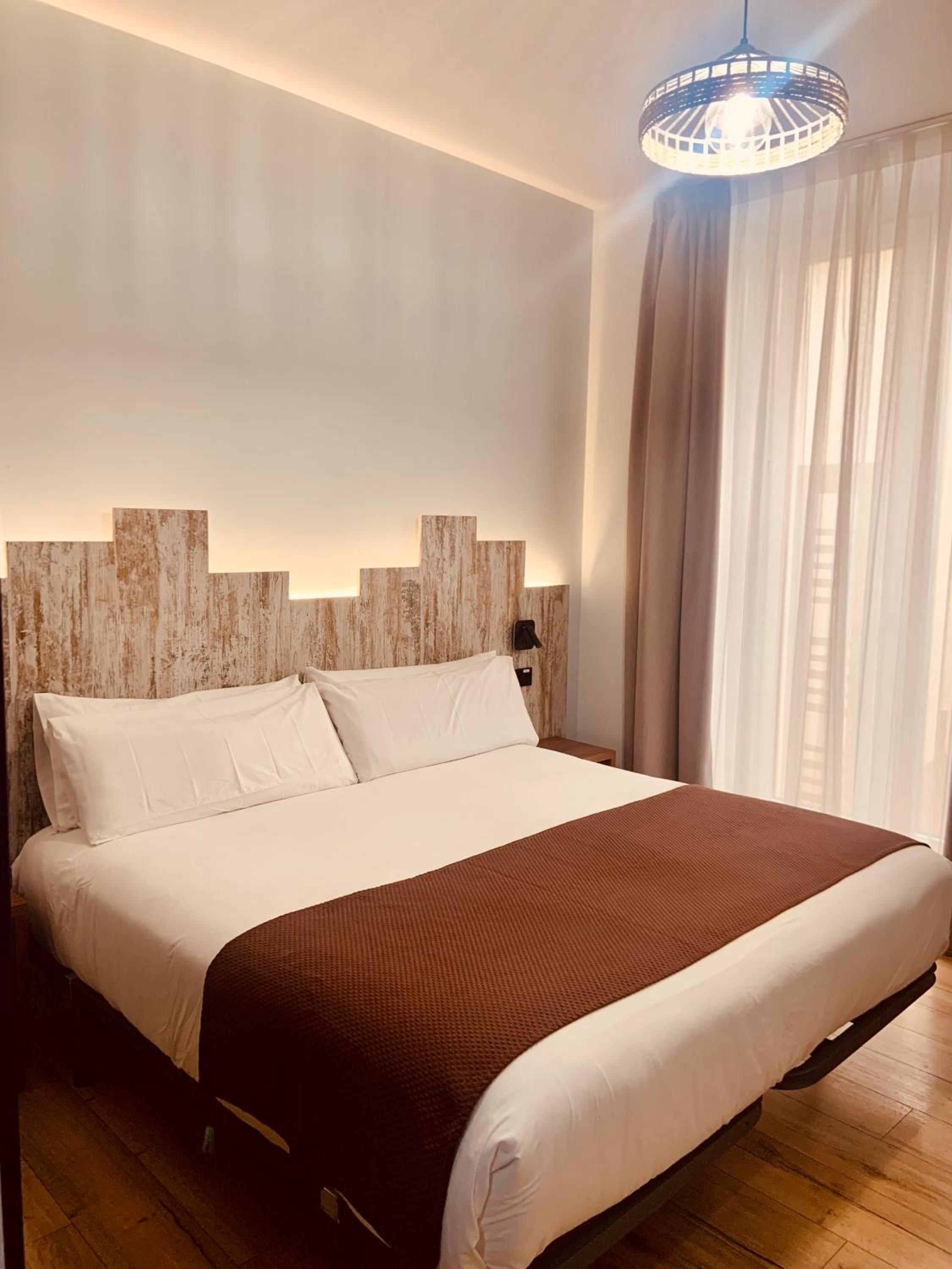 Double Room - Photo 3
