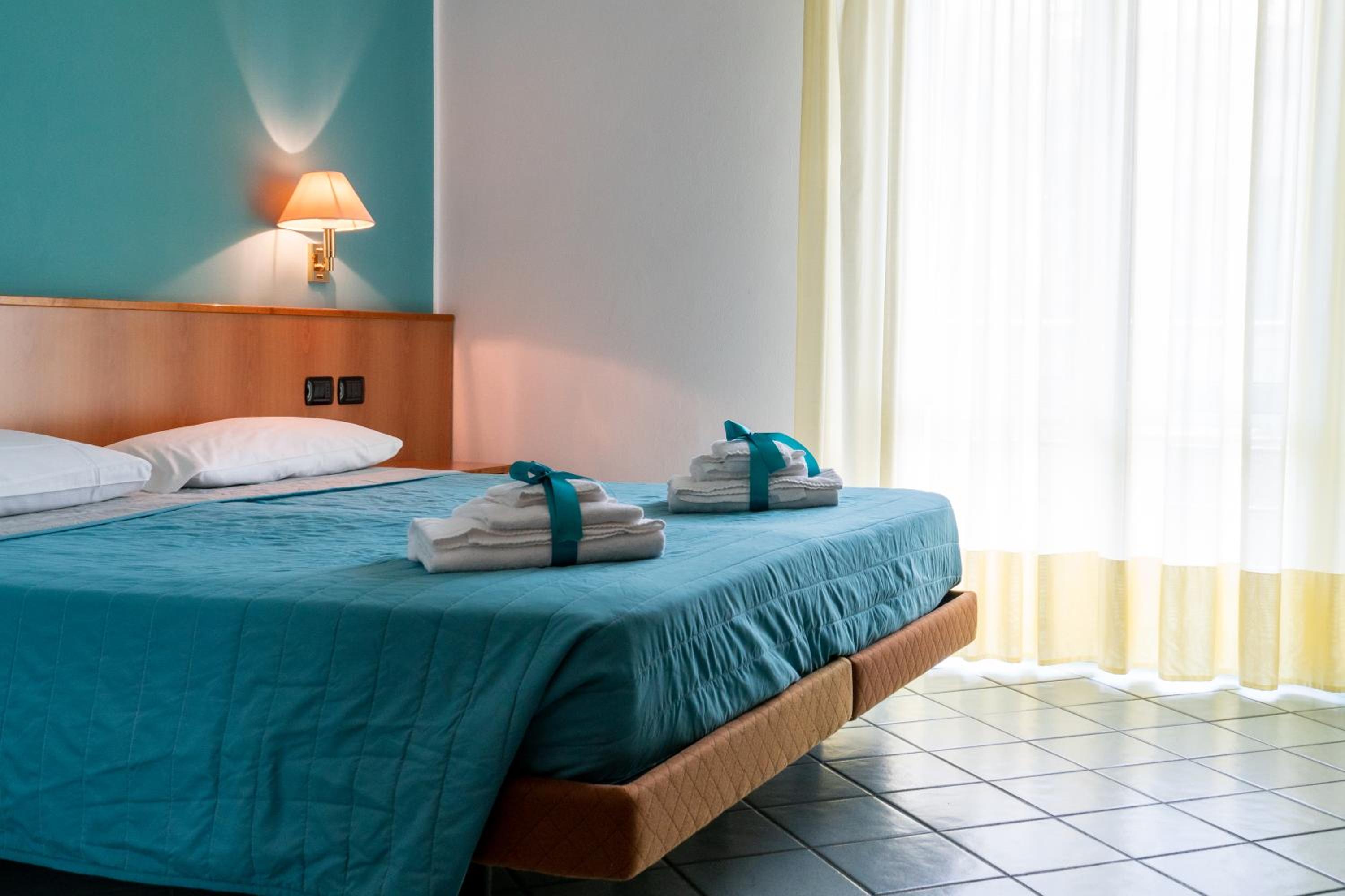 Quadruple Room - Photo 6