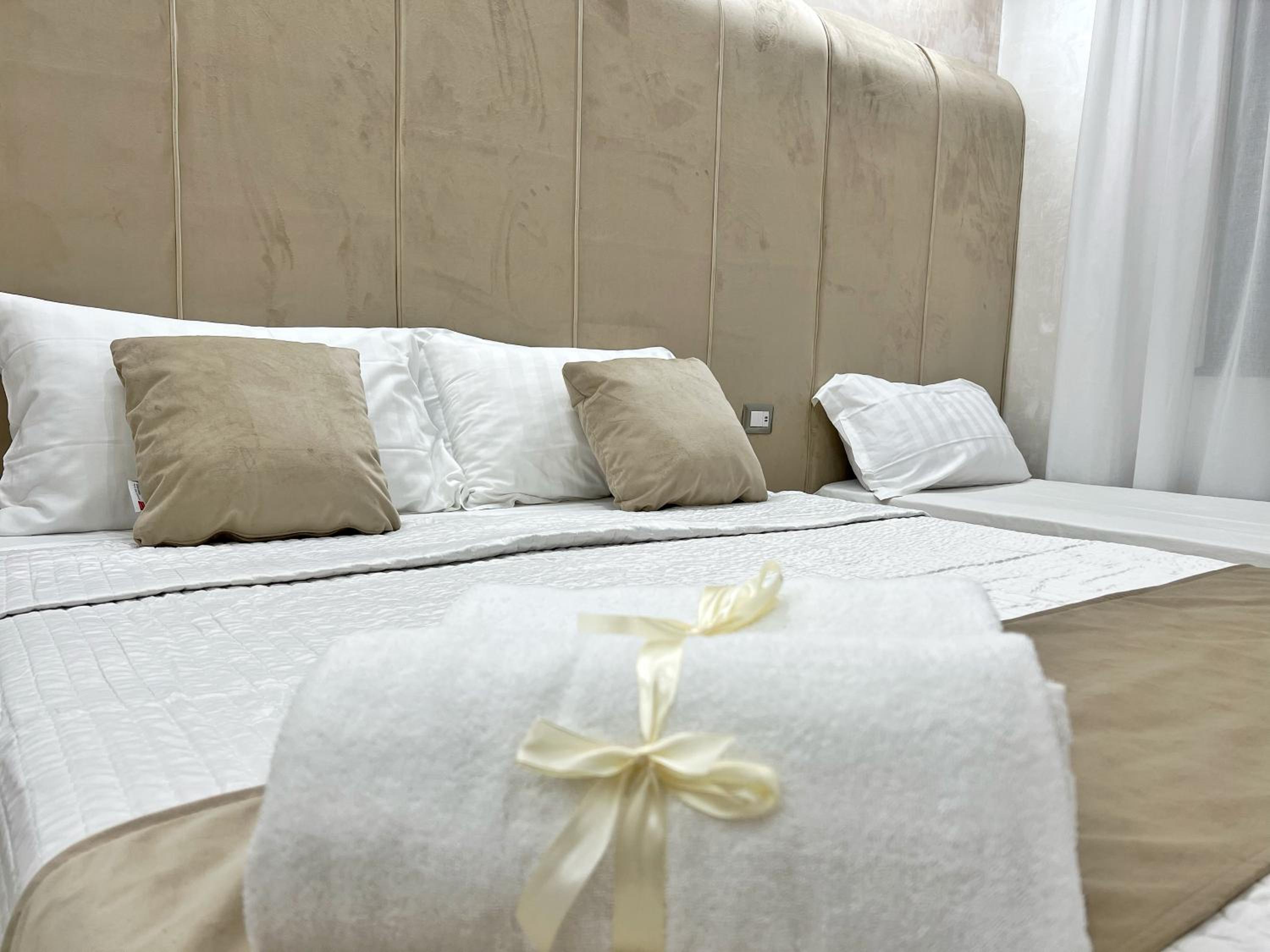 Standard Triple Room - Photo 2