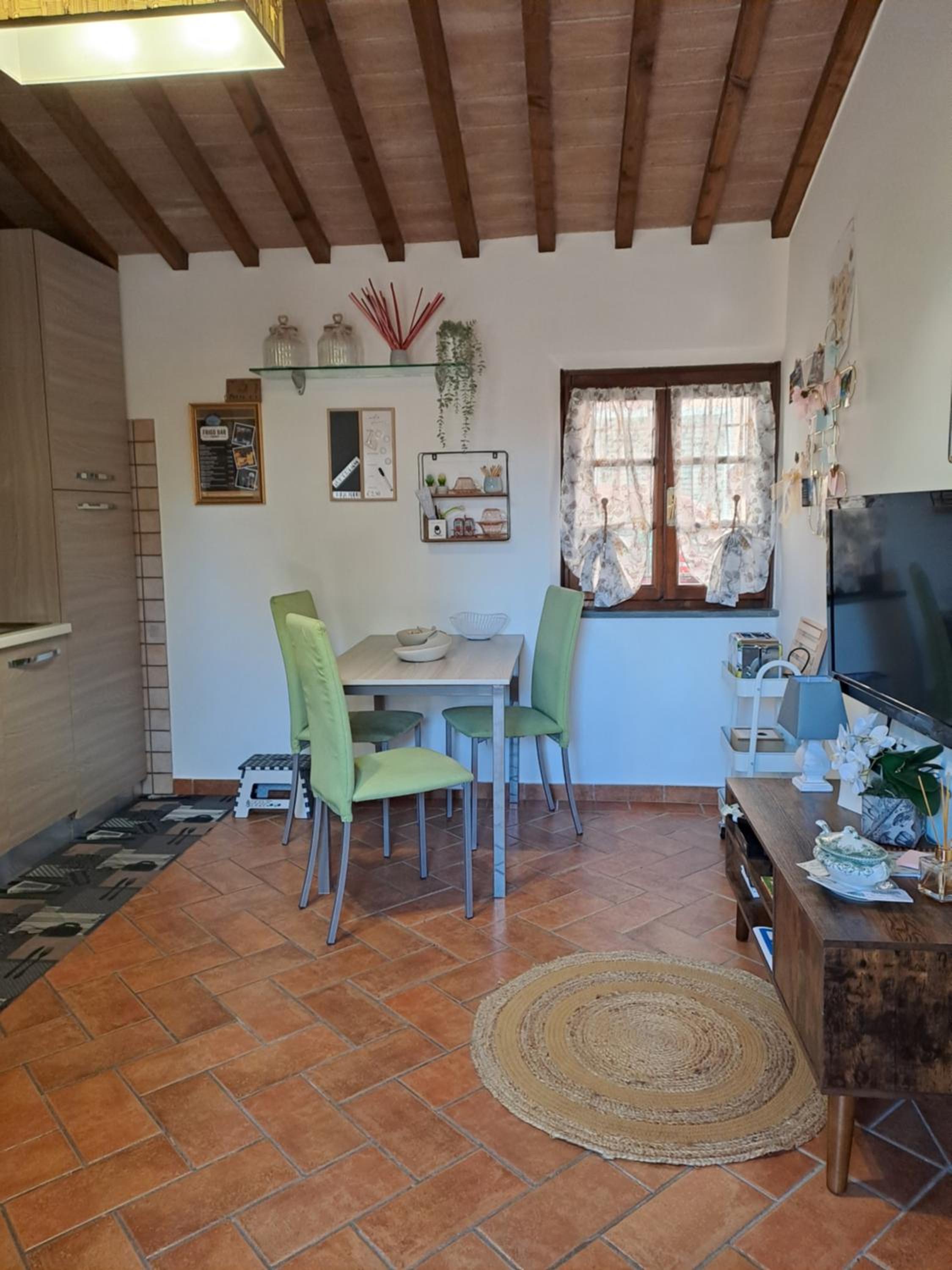 One-Bedroom Apartment - Photo 27