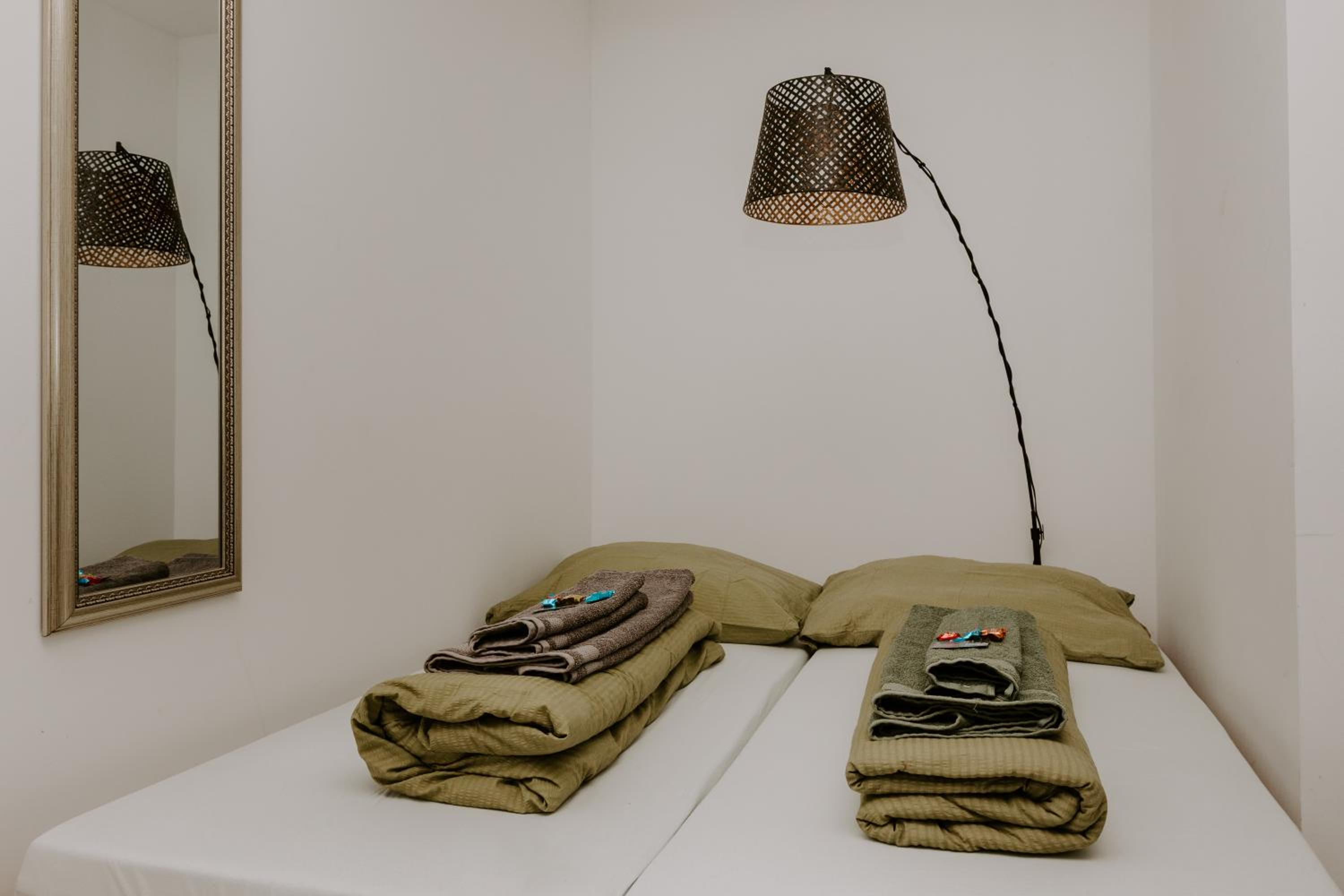Studio Apartment photo 1