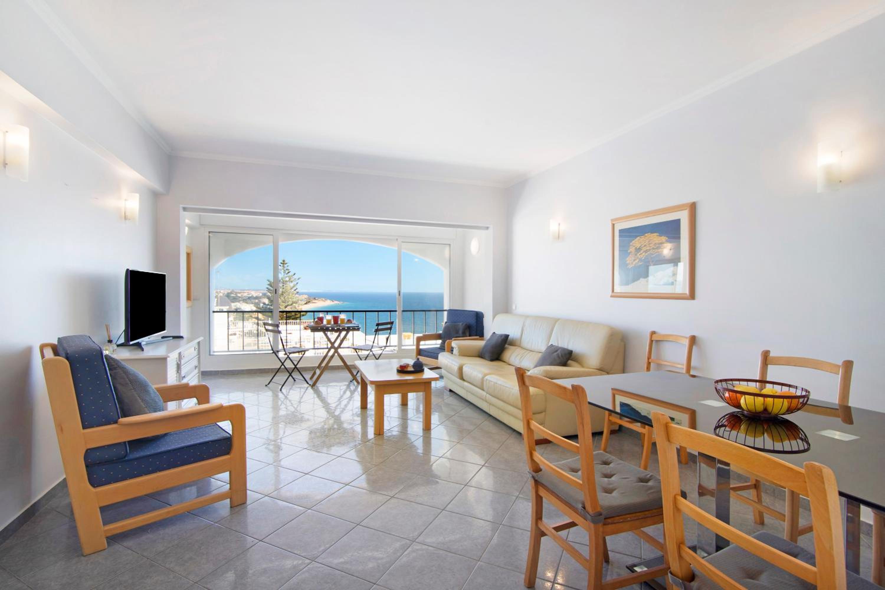 Two-Bedroom Deluxe Apartment with Ocean View
