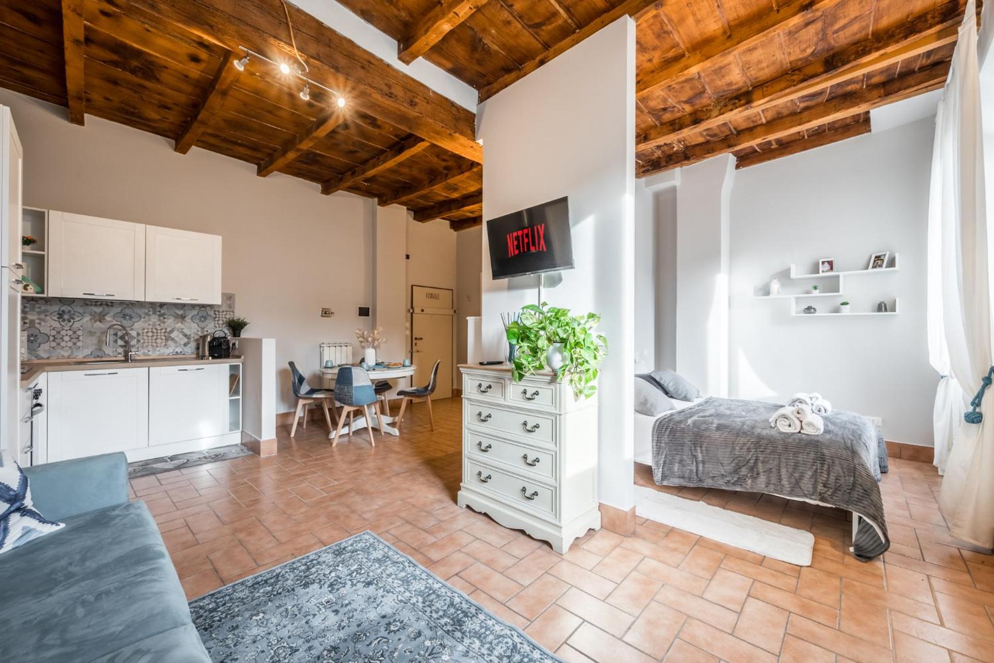 One-Bedroom Apartment