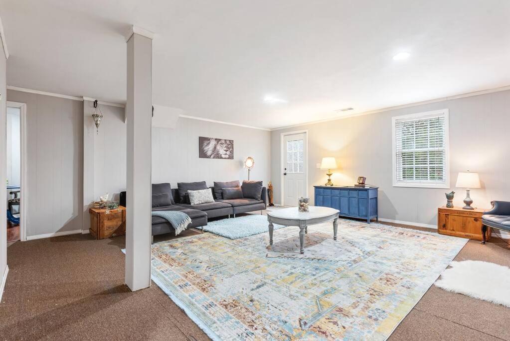Two-Bedroom Apartment photo 1