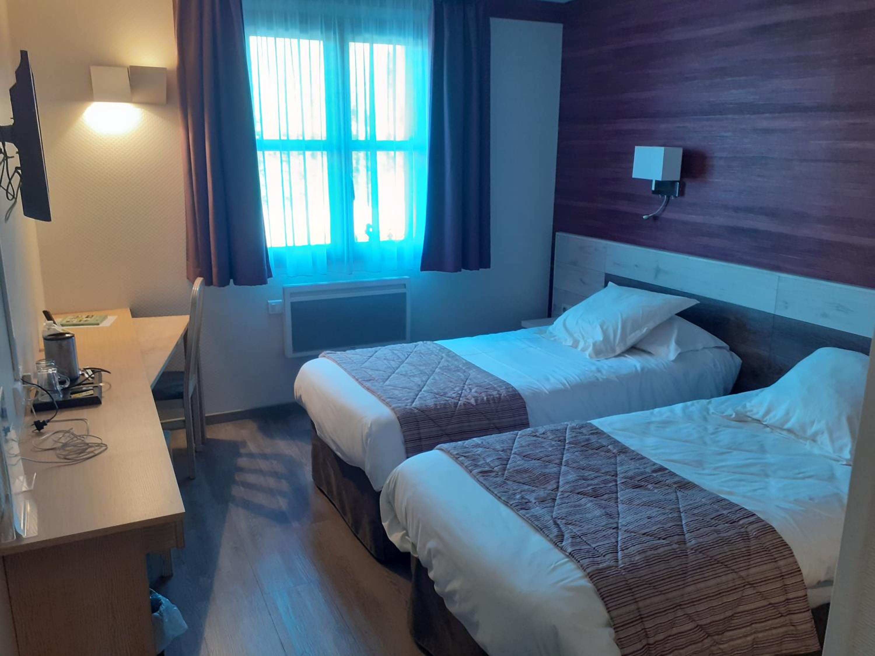 Comfort Twin Room