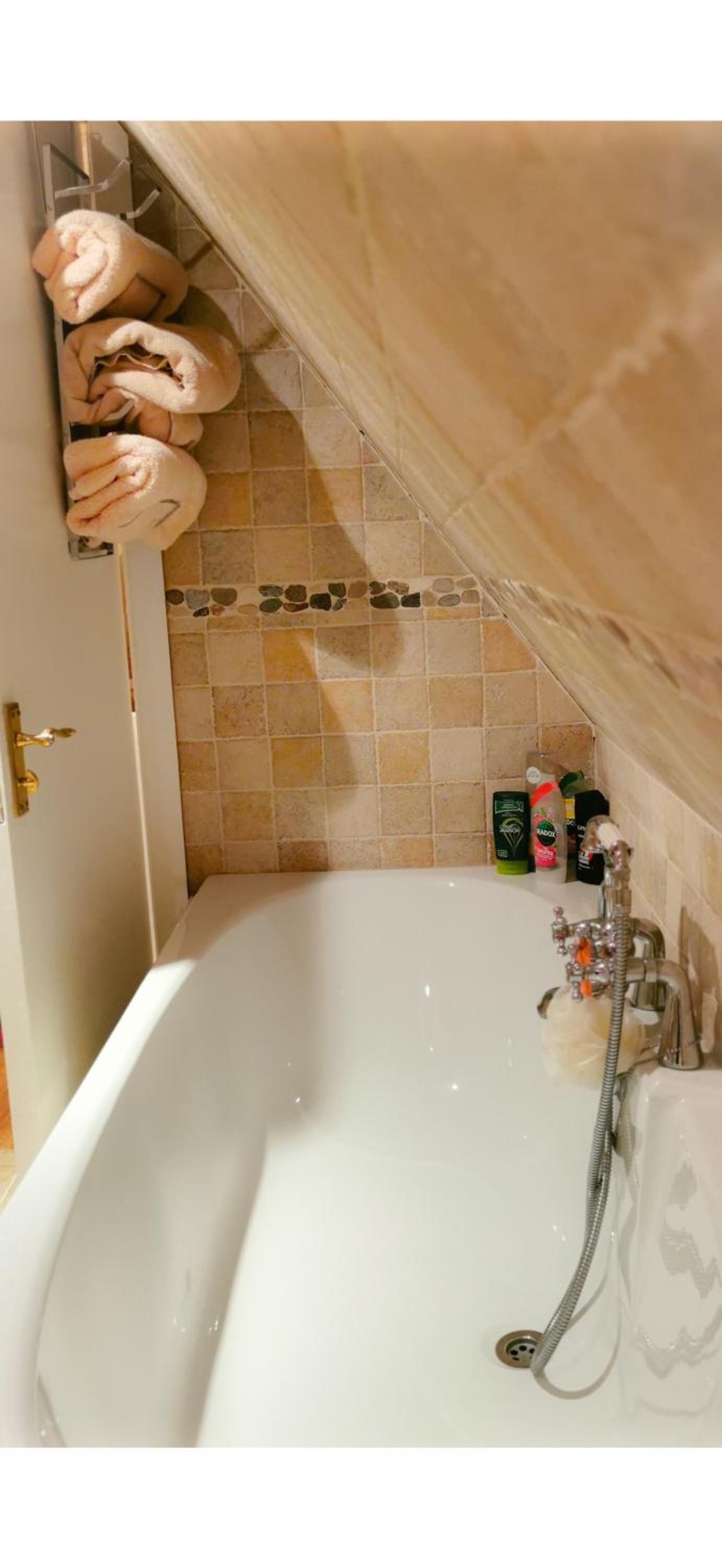 Classic Quadruple Room - Photo 8