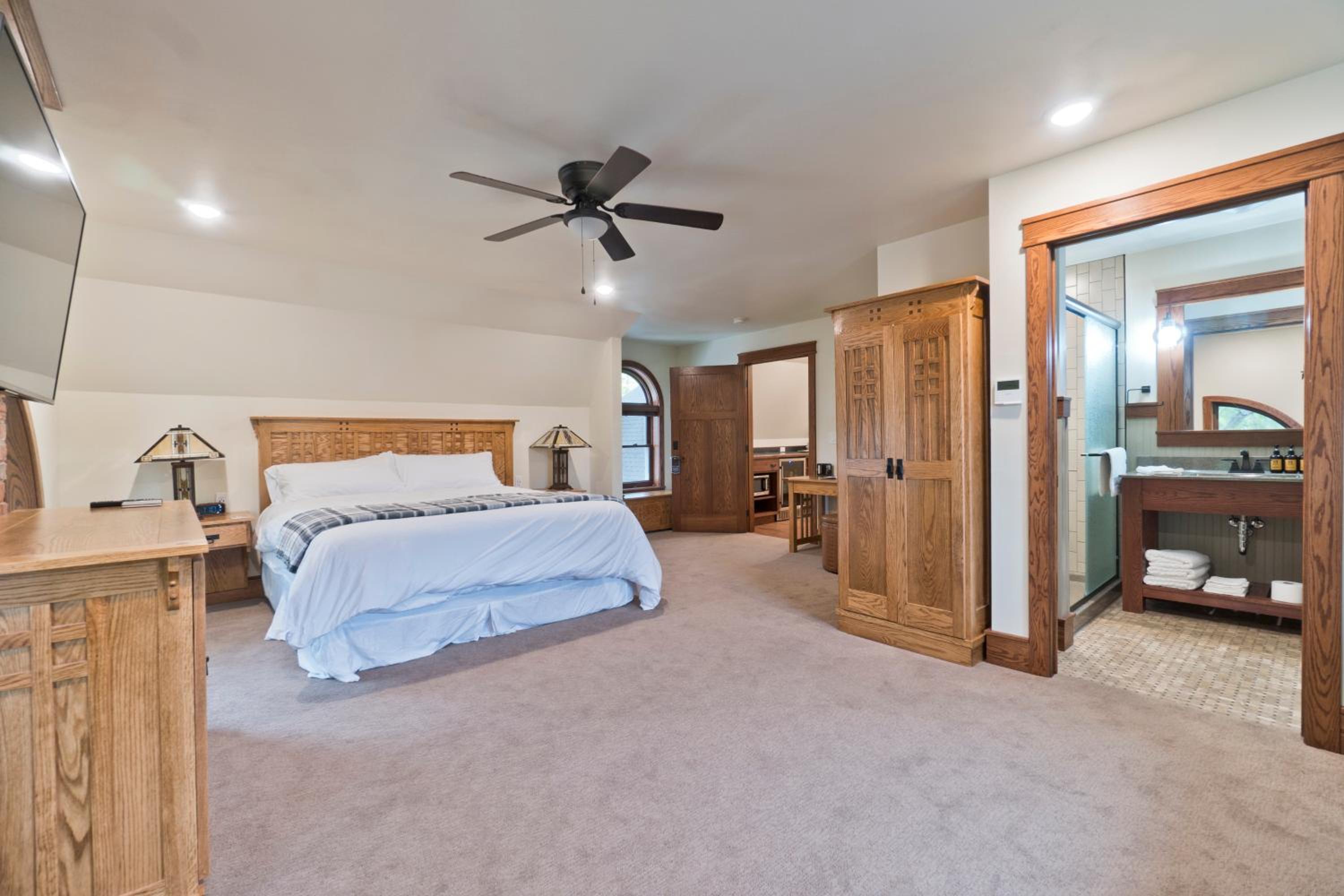 Deluxe Single Room photo 3