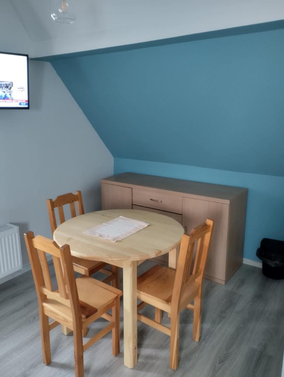 Triple Room with Private Bathroom photo 3
