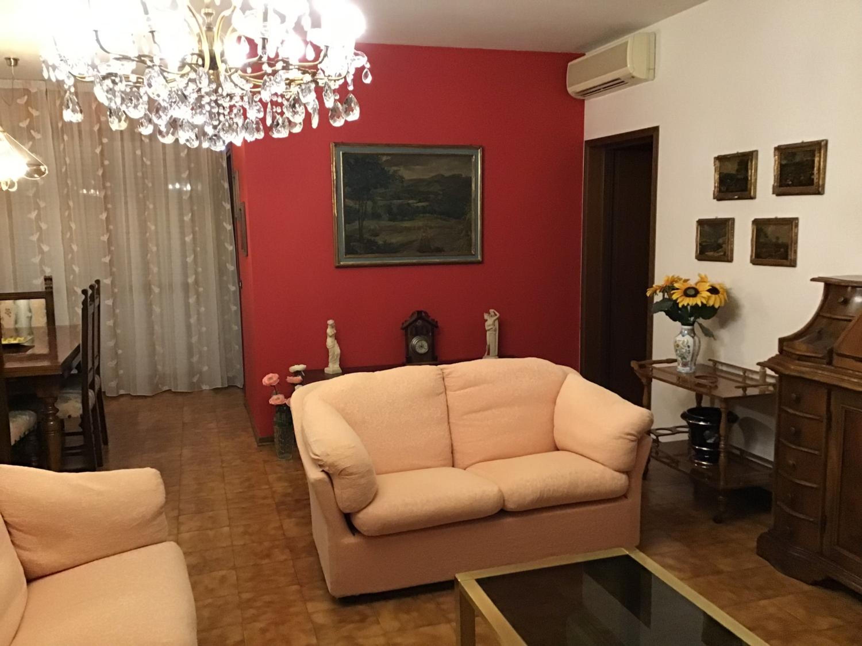 Three-Bedroom Apartment photo 1