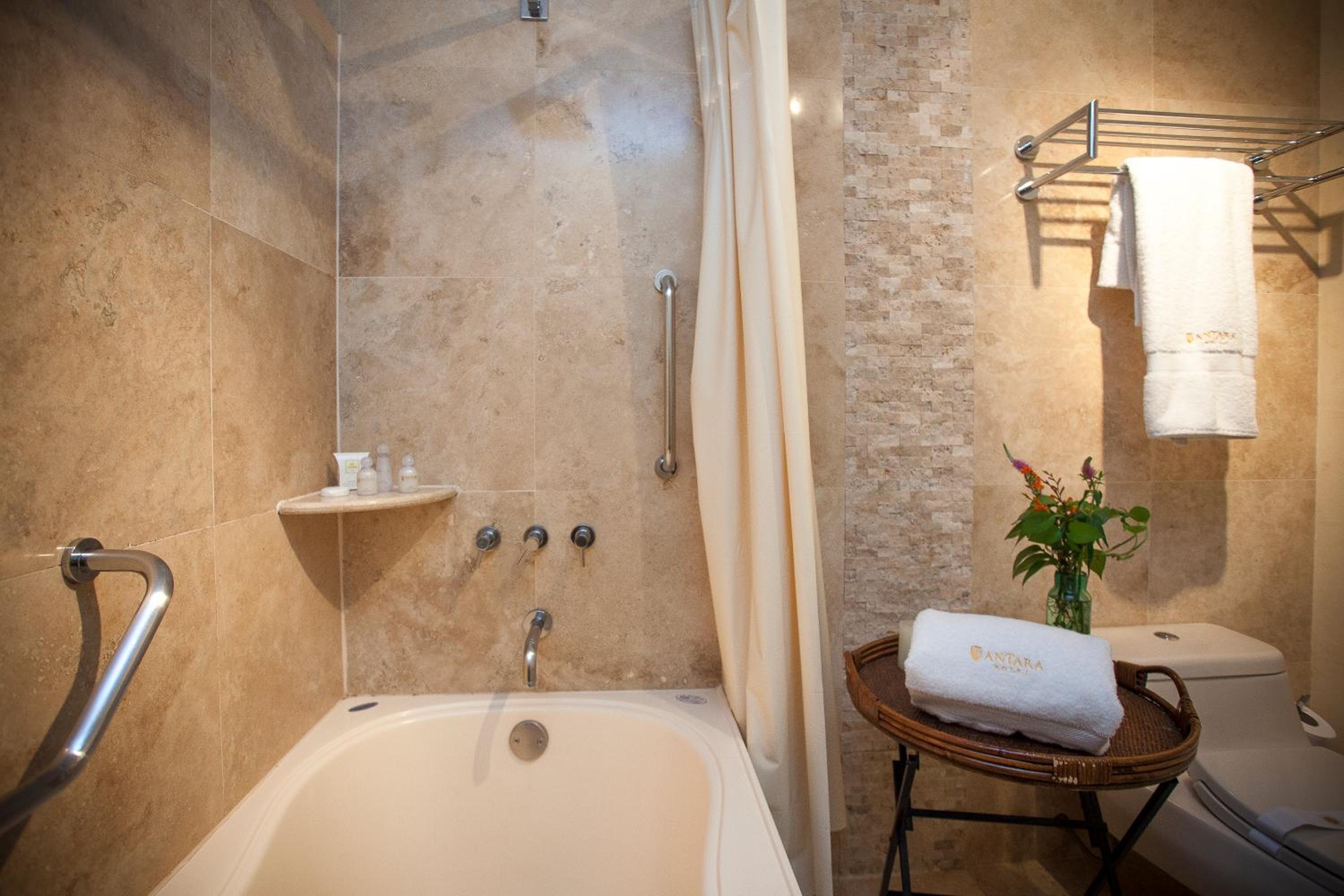 Superior Triple Room photo 2