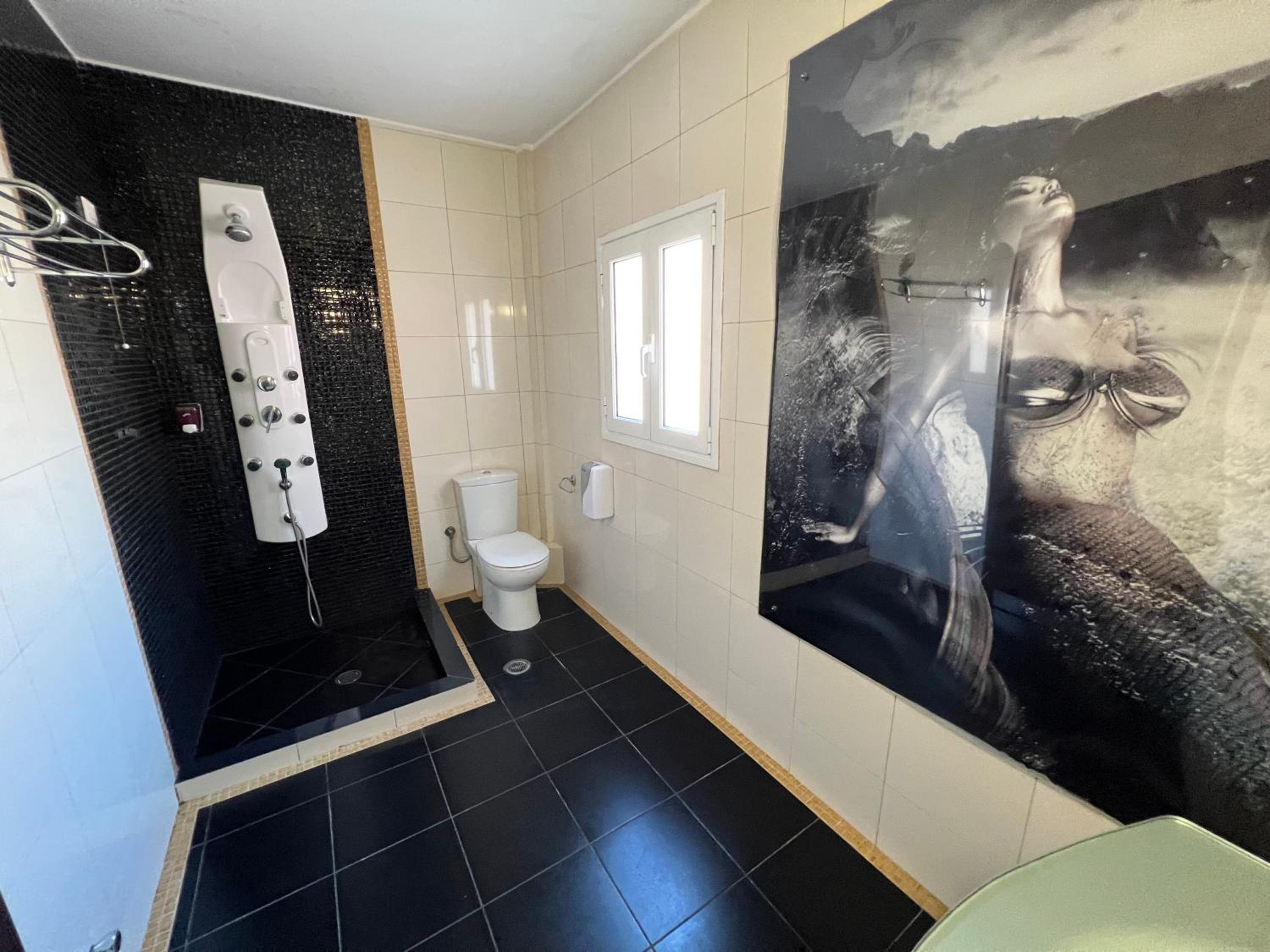 Deluxe Suite with Sea View photo 2