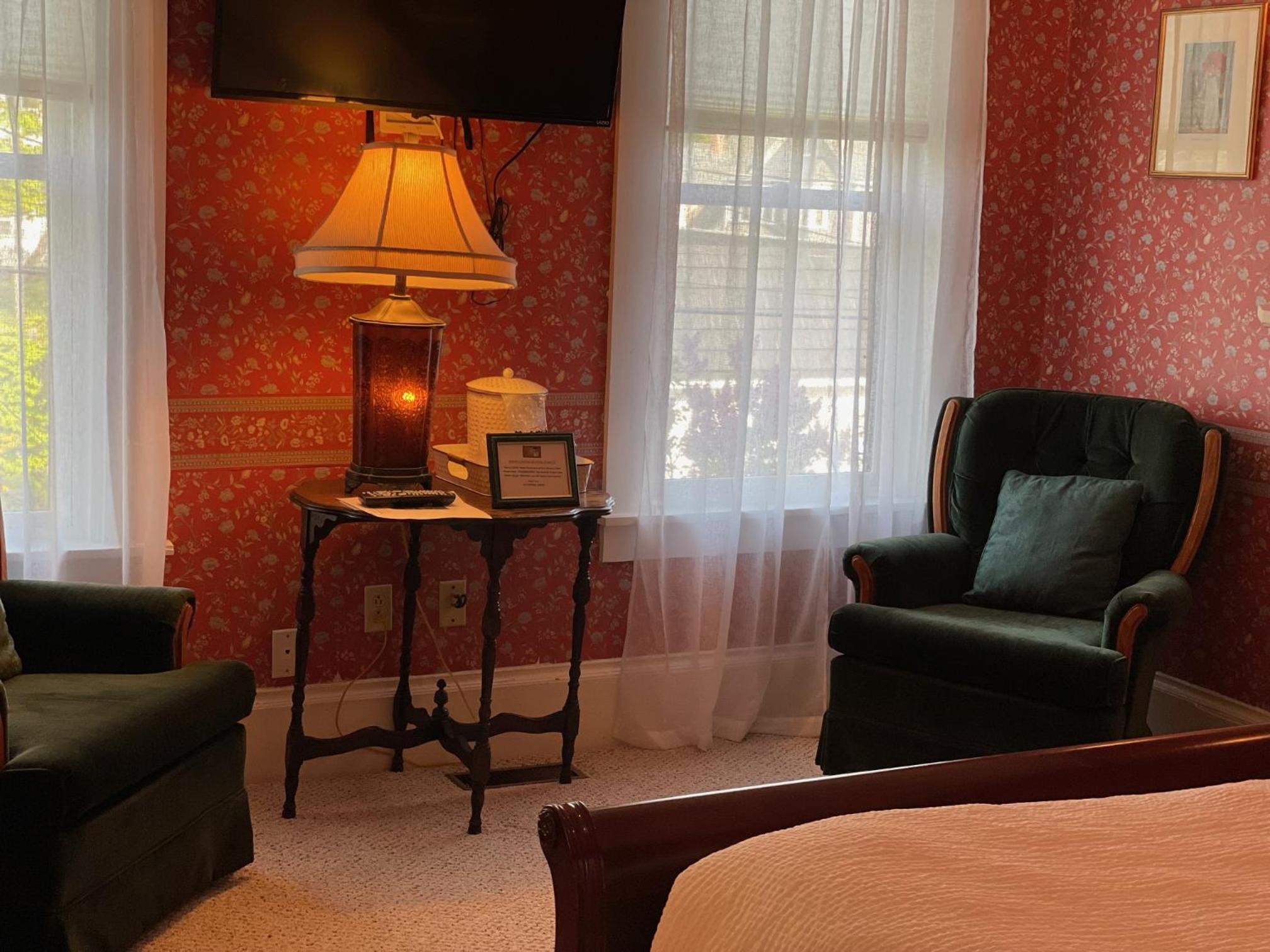 Superior Double or Twin Room with Garden View photo 3