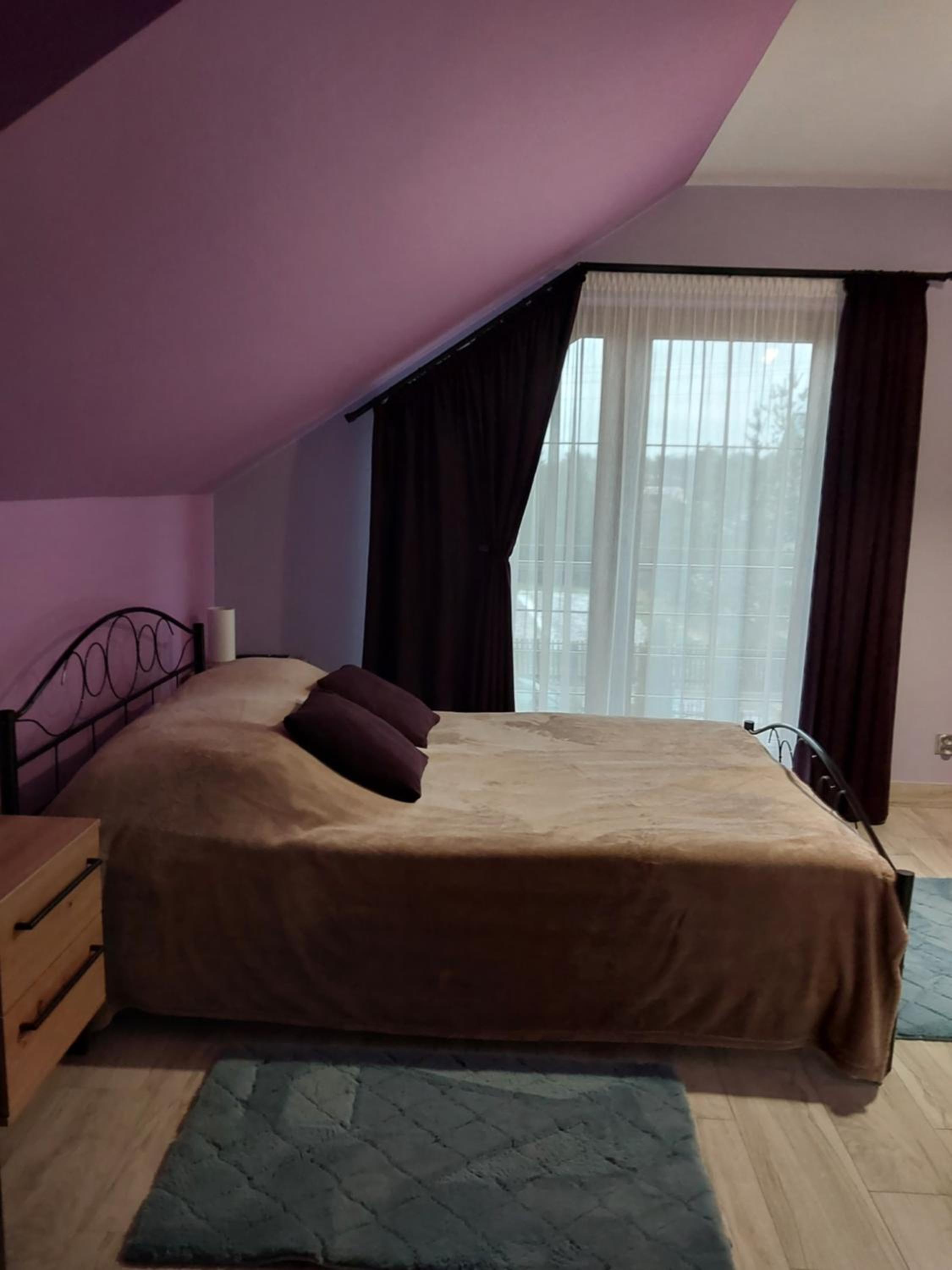 Double Room with Private Bathroom - Photo 5