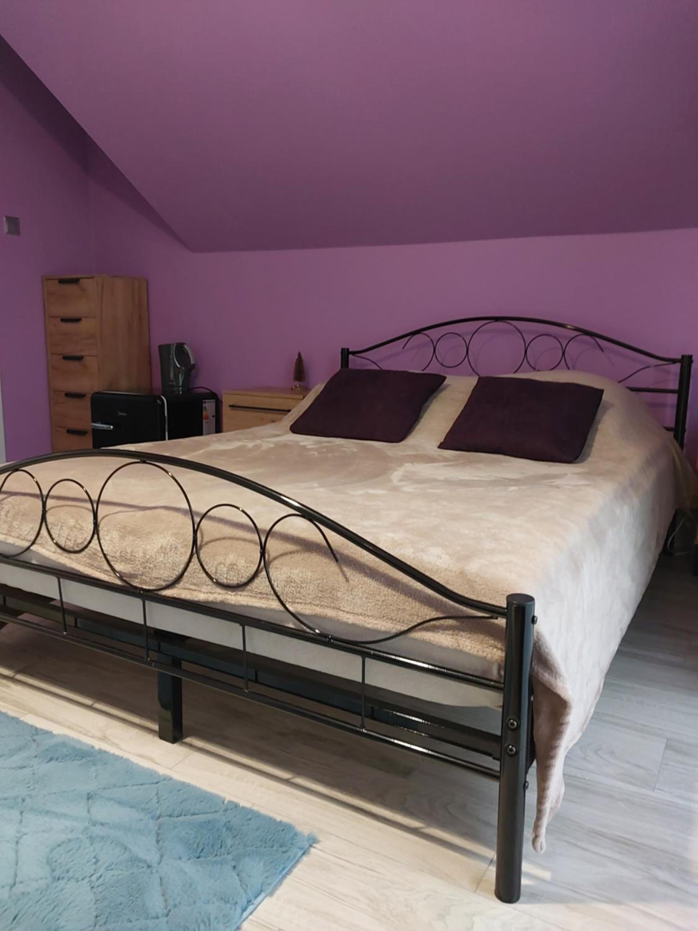 Double Room with Private Bathroom - Photo 4