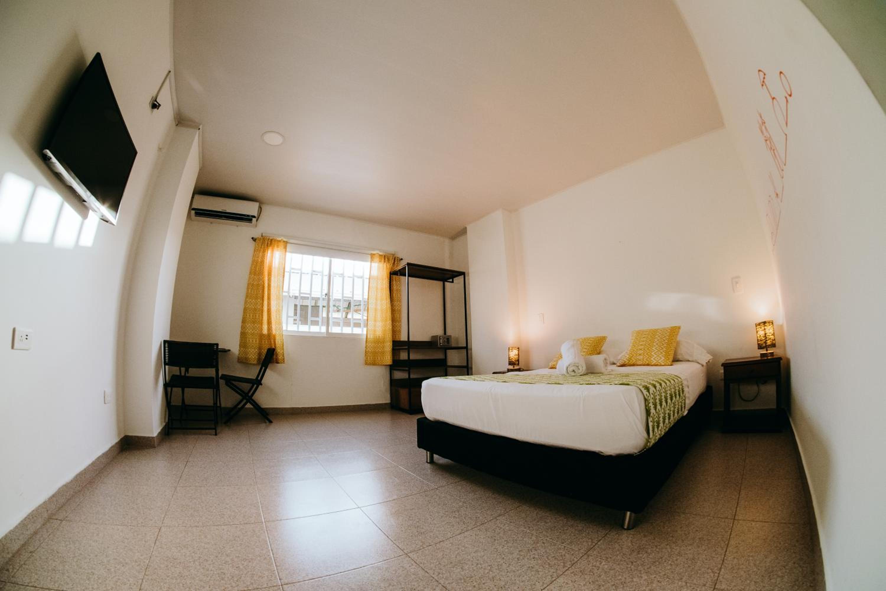Double Room with Private Bathroom photo 1