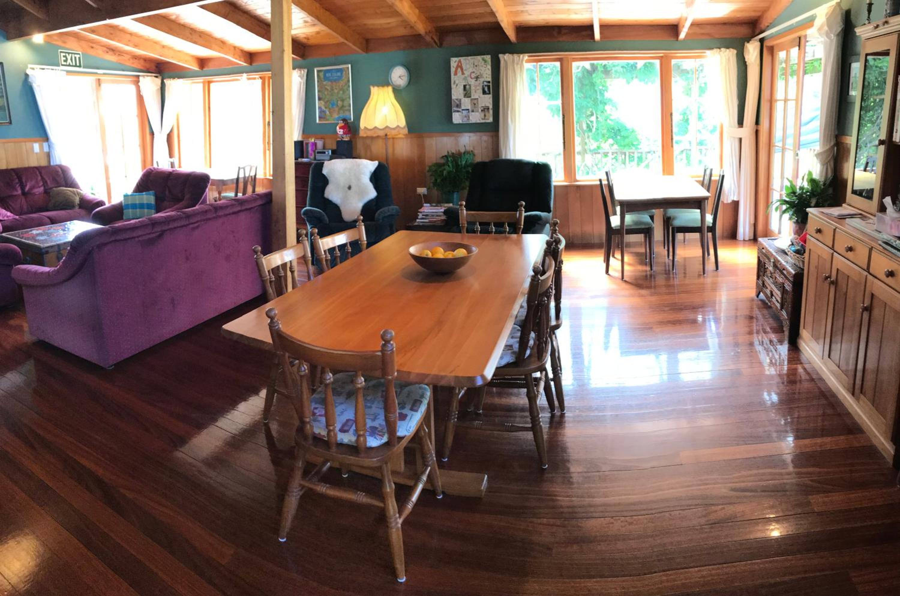 Twin Room with Shared Bathroom (Backpacker style) photo 3