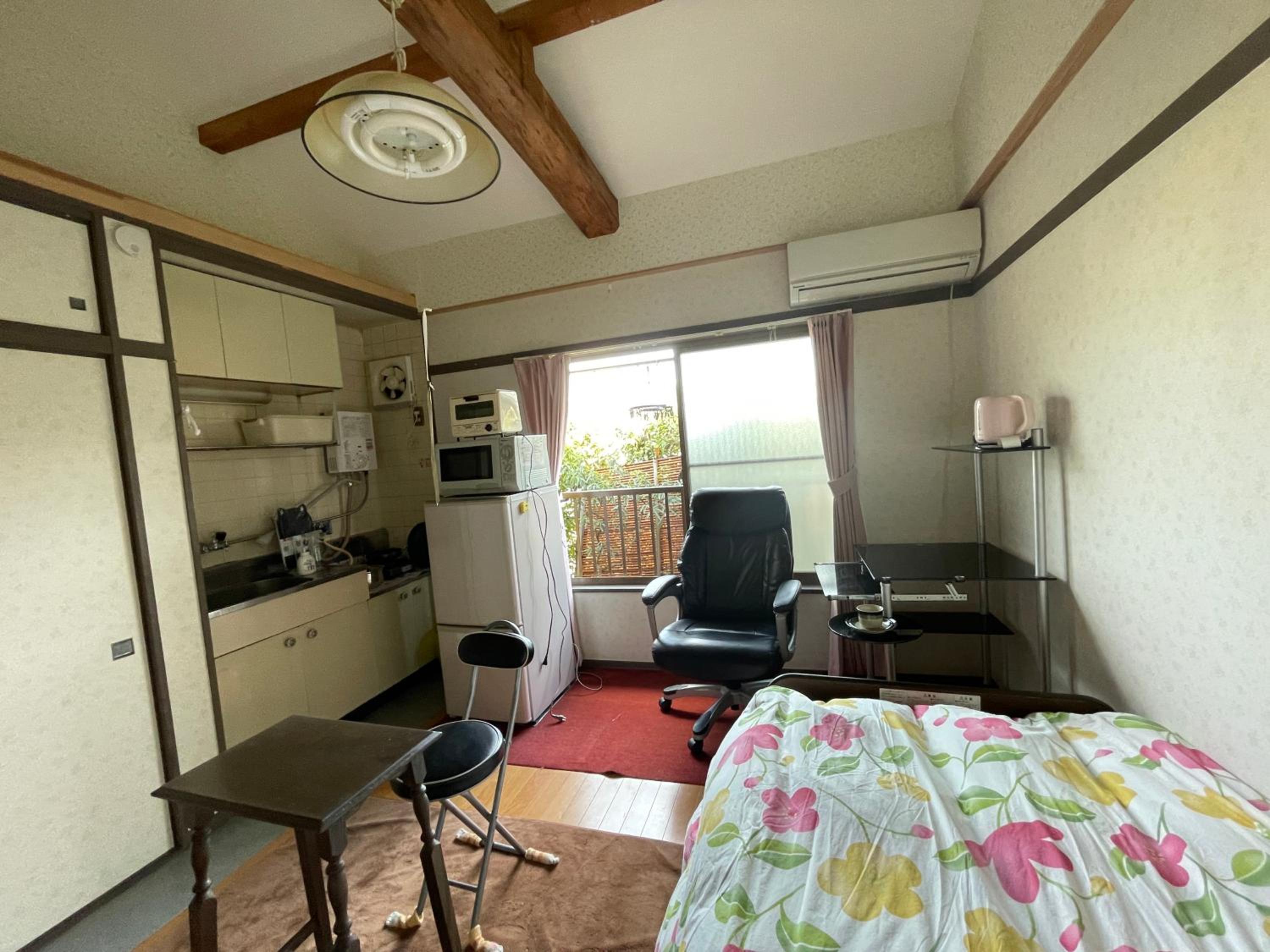 Single Room photo 2