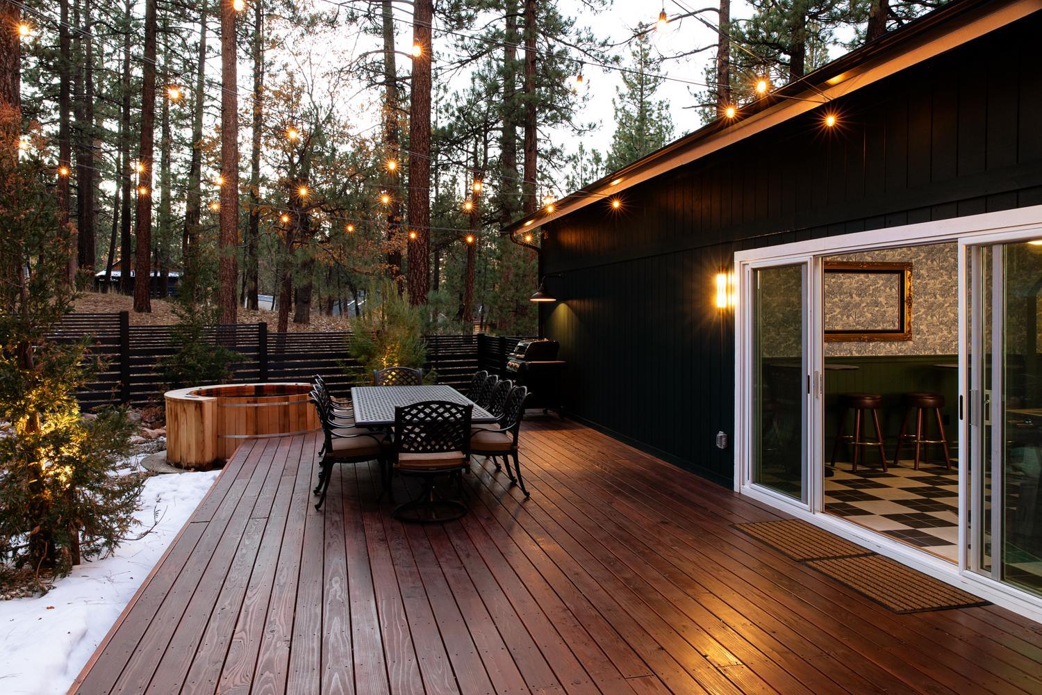 Four-Bedroom House - Photo 26