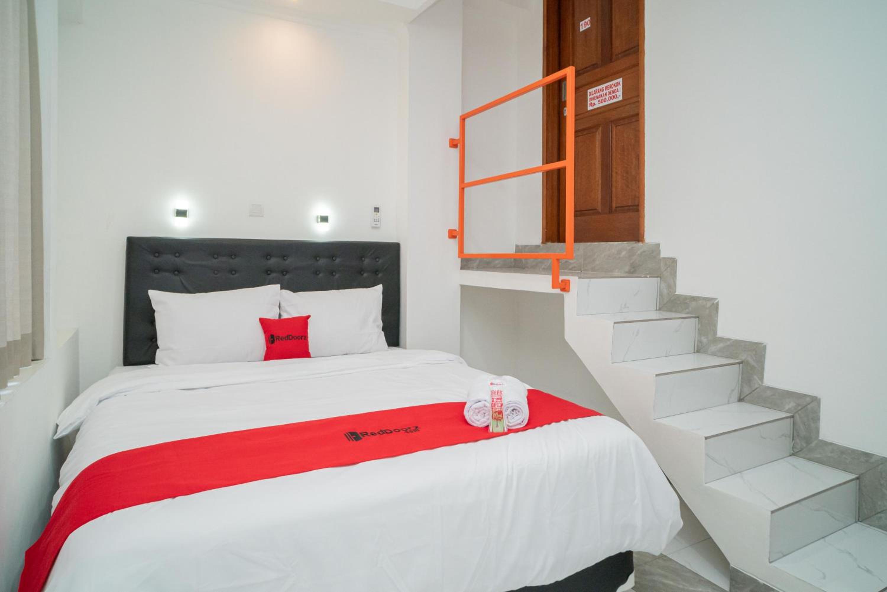 Standard Double Room - Photo 6