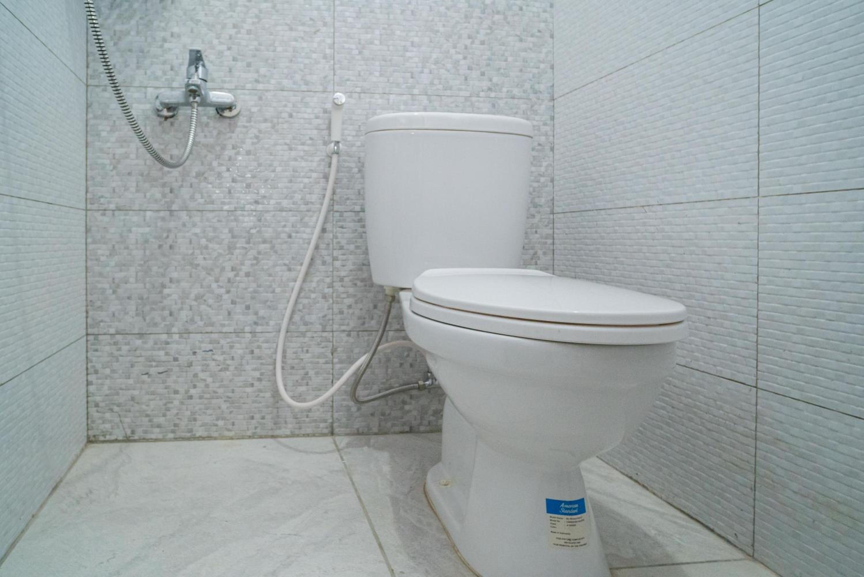 Standard Double Room - Photo 14