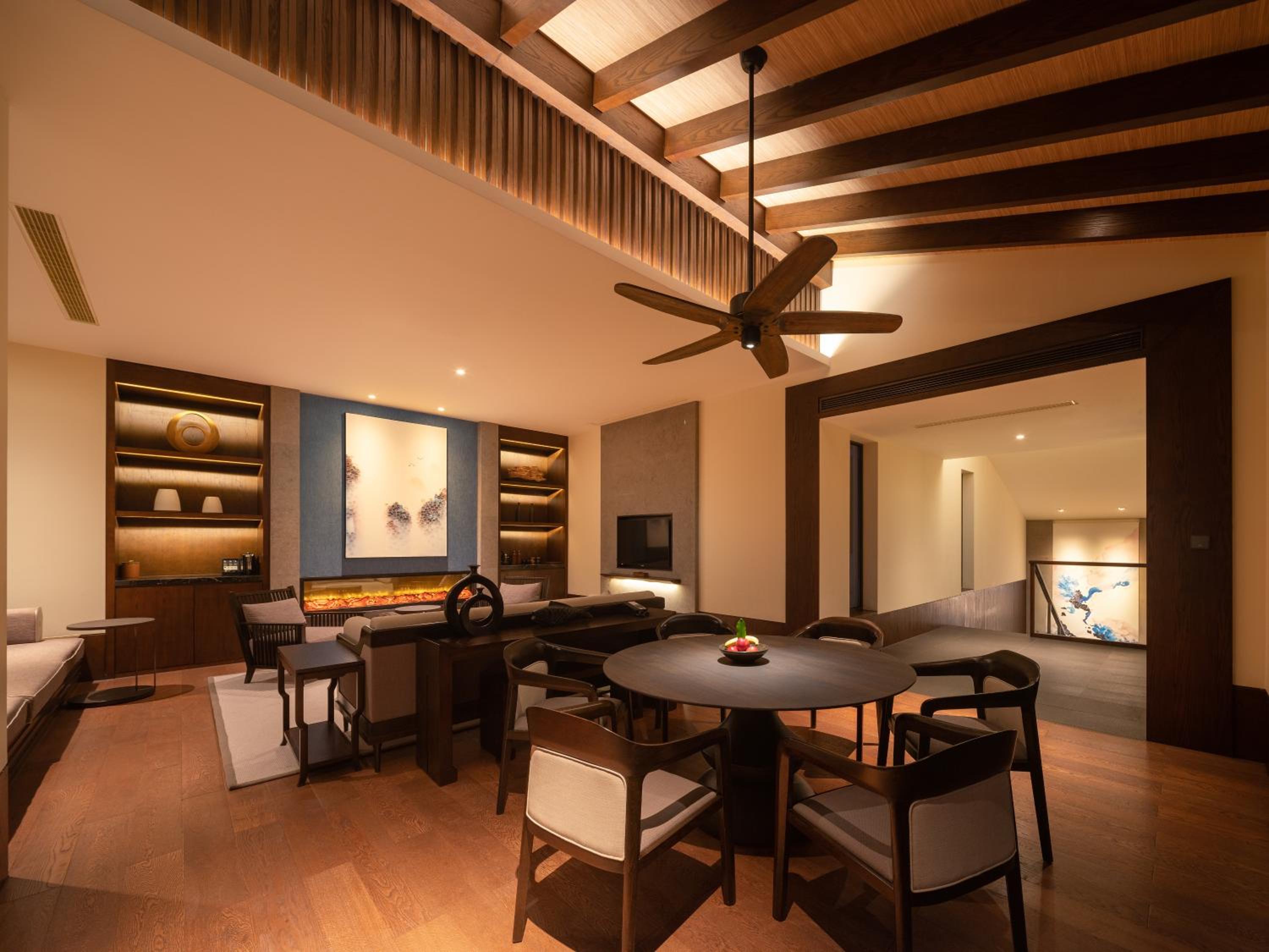 Two-Bedroom Villa photo 2