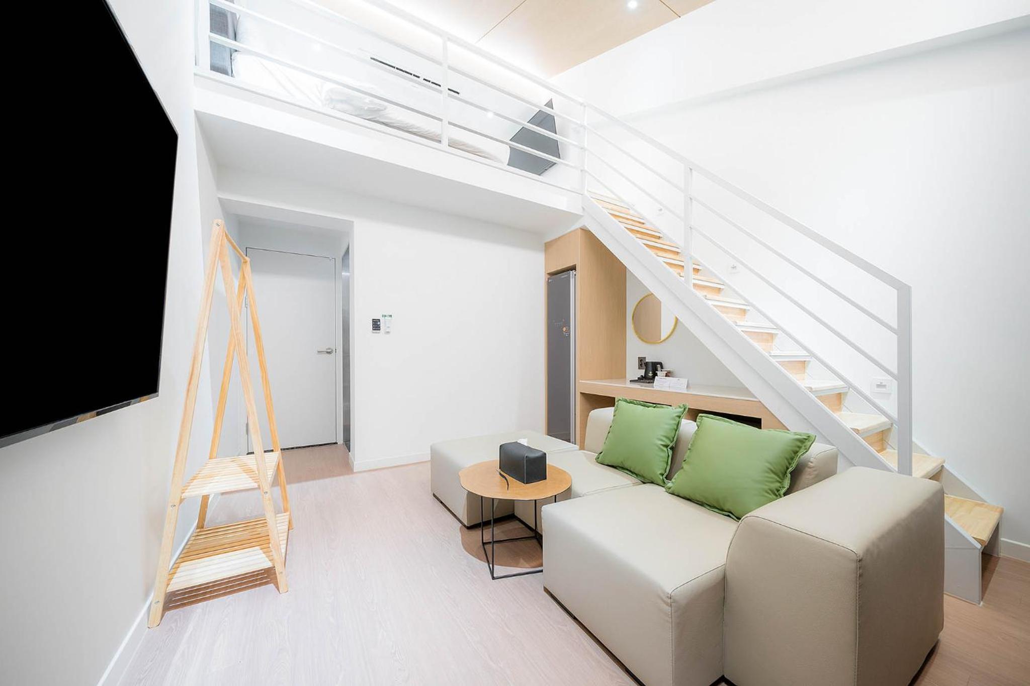 Duplex Room - Photo 12