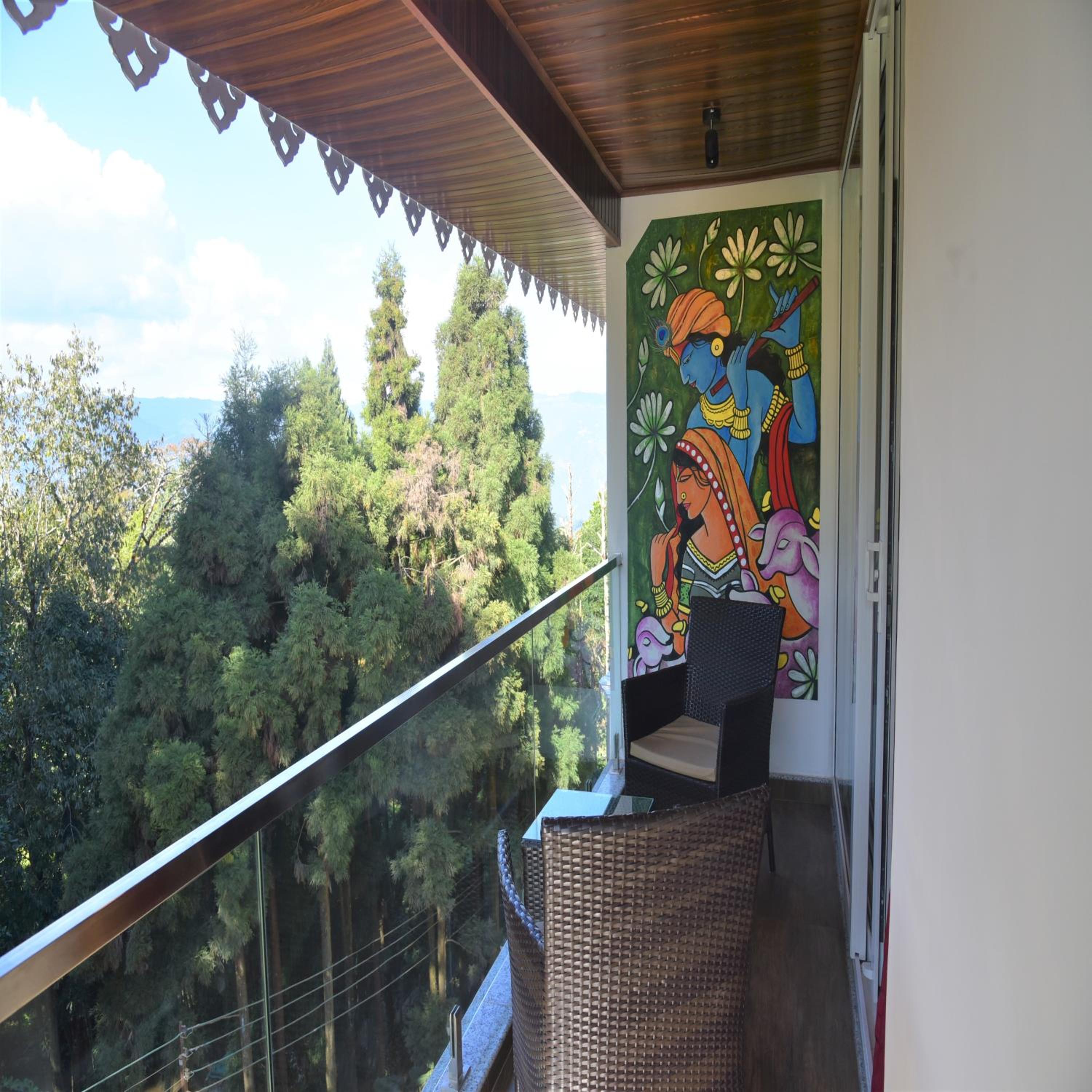 Family Room with Balcony - Photo 3